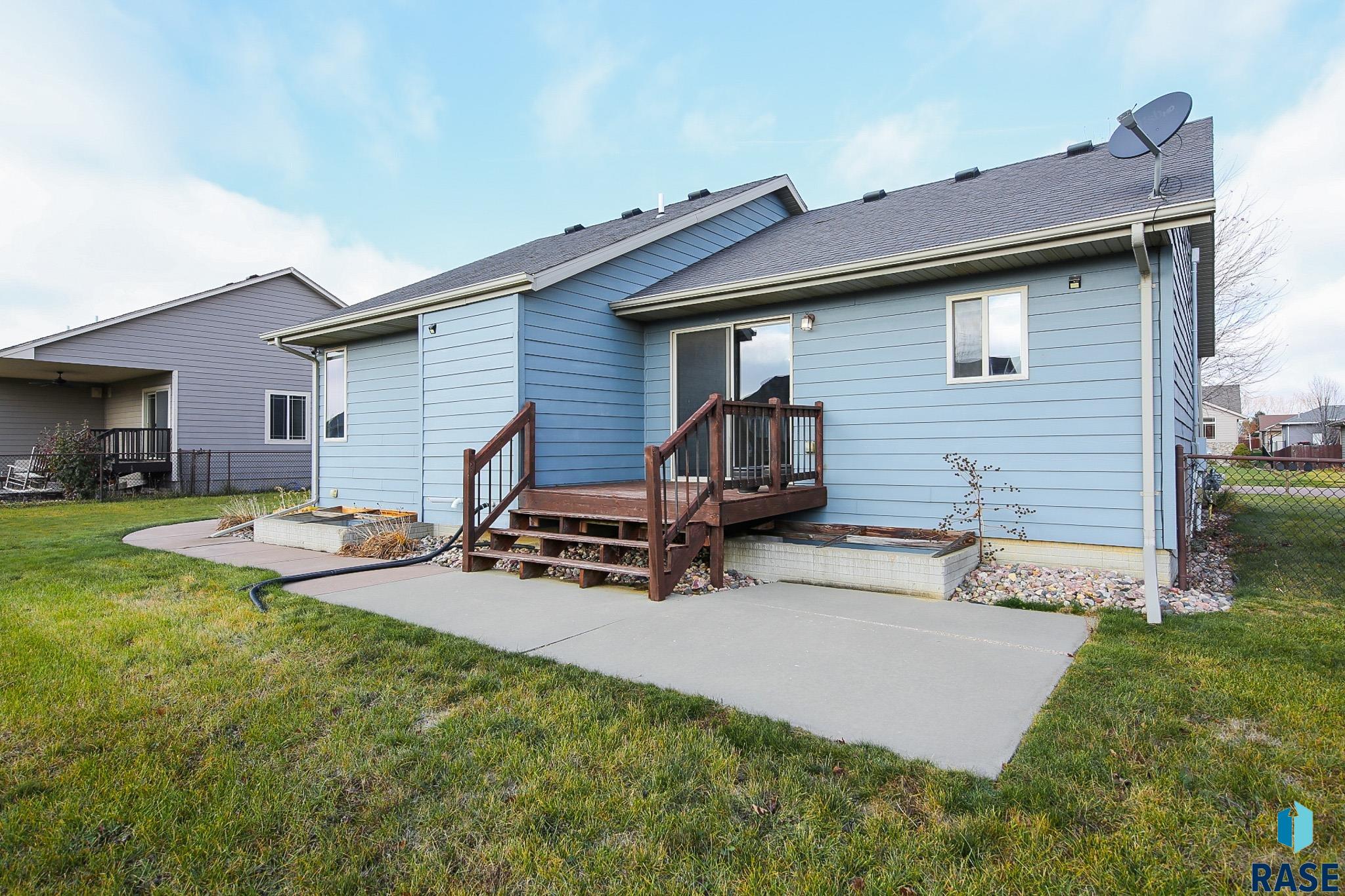 2609 E Sunflower St Street, Brandon, South Dakota image 37