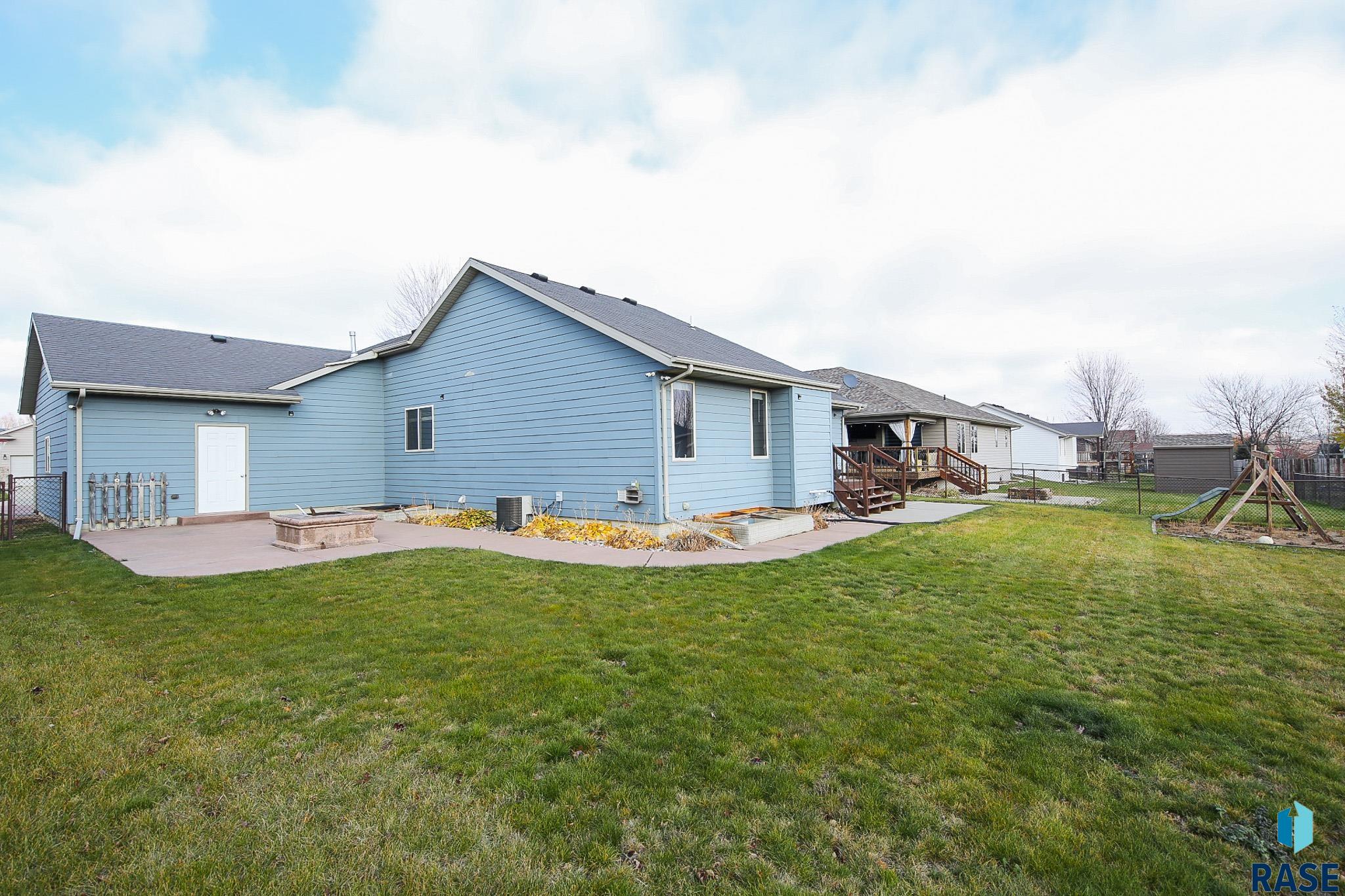 2609 E Sunflower St Street, Brandon, South Dakota image 36