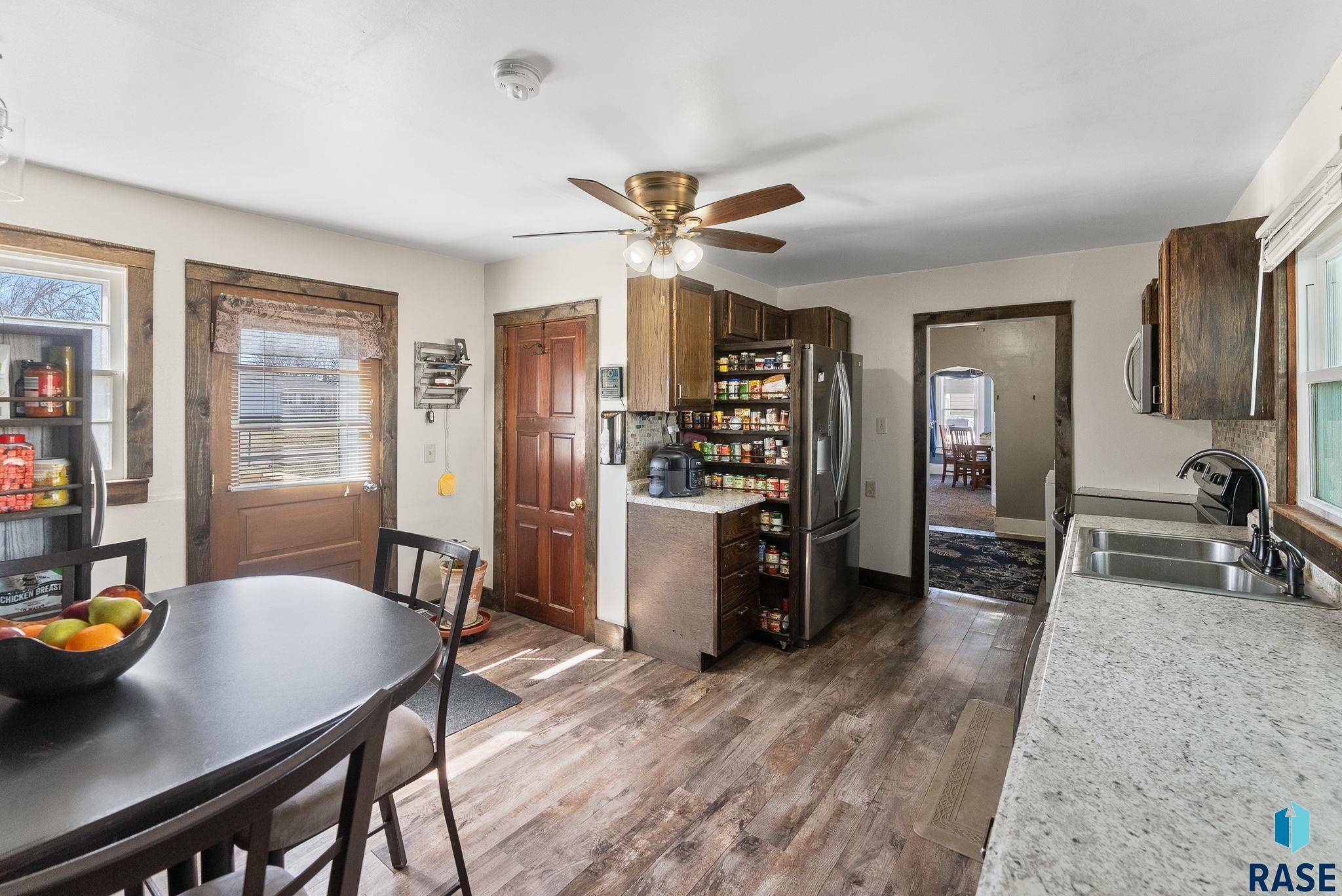 212 W Boynton Ave Avenue, Lennox, South Dakota image 25