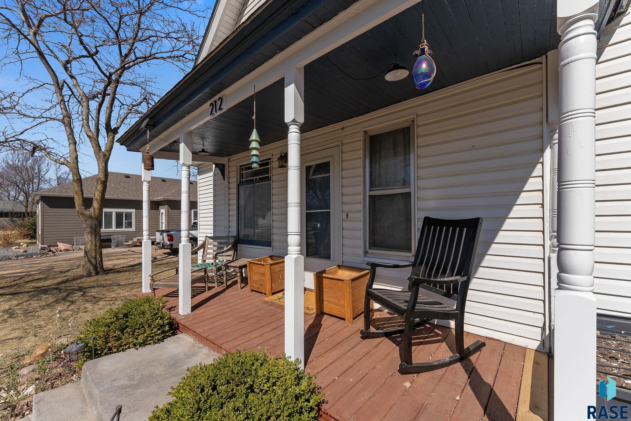 212 W Boynton Ave Avenue, Lennox, South Dakota image 7