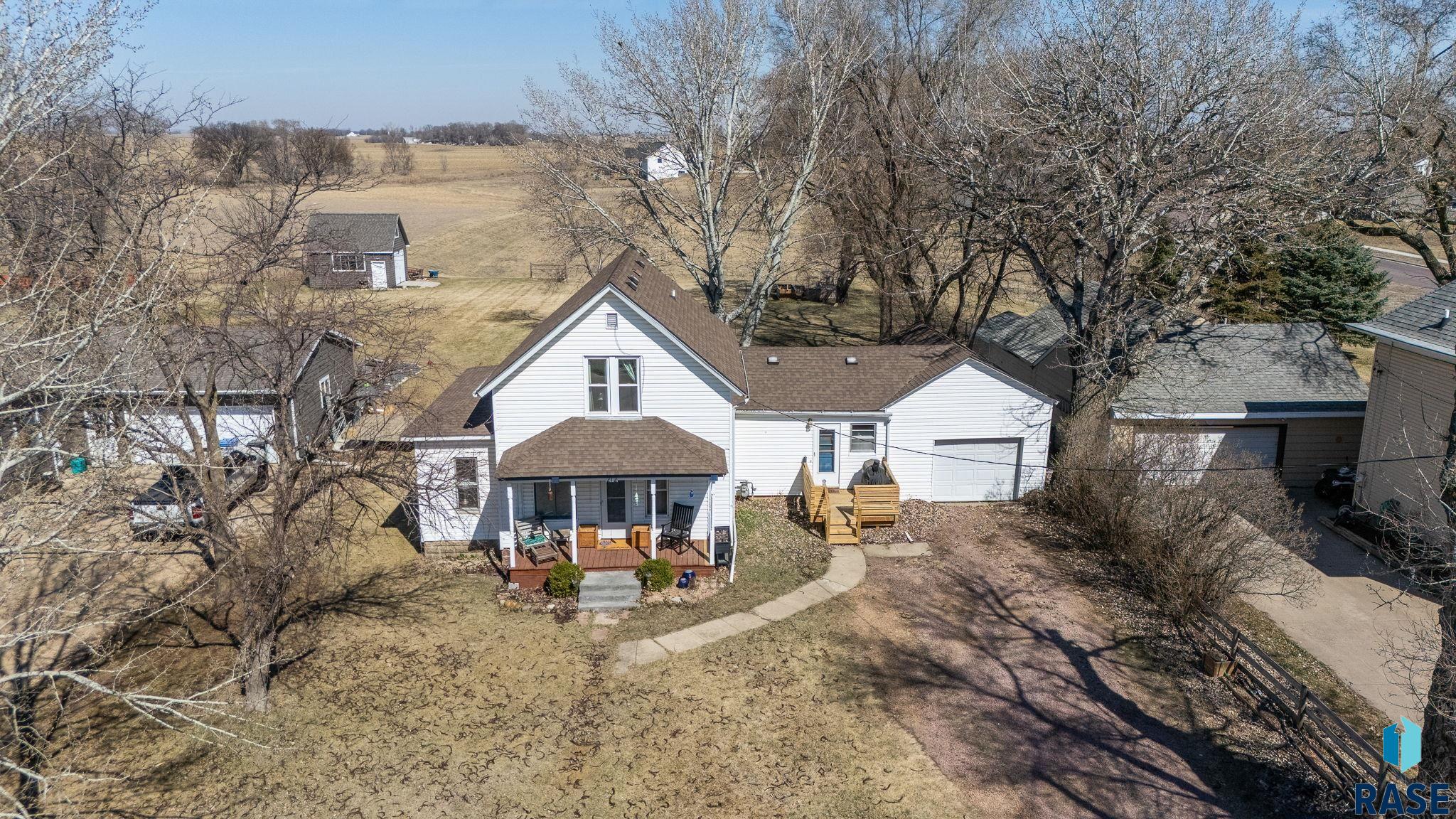 212 W Boynton Ave Avenue, Lennox, South Dakota image 1