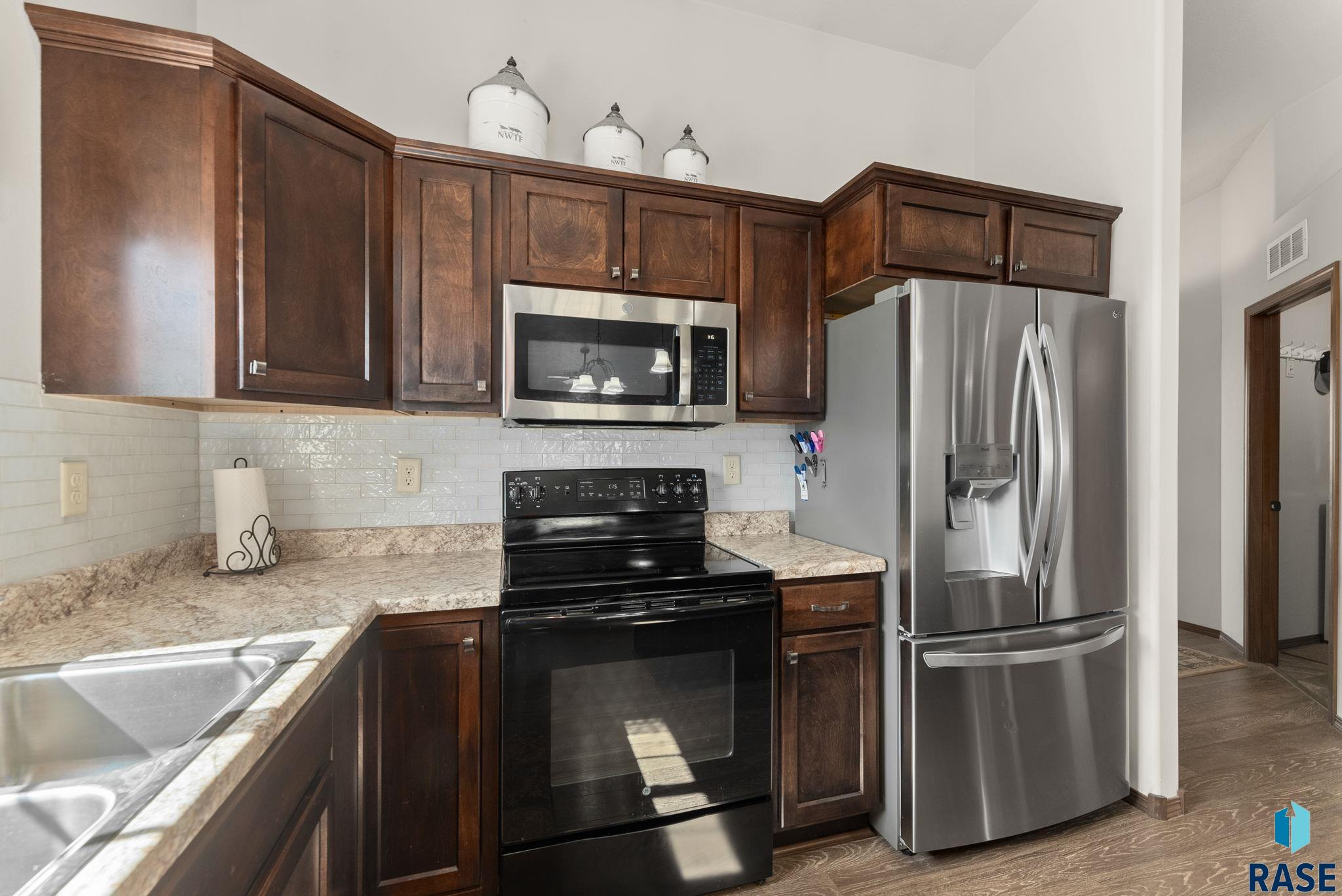 1000 N Crestfield Pl Place, Sioux Falls, South Dakota image 19