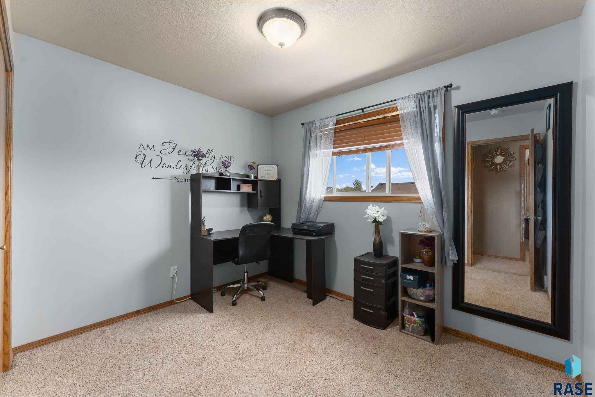 611 Teddy St Street, Harrisburg, New Jersey image 18