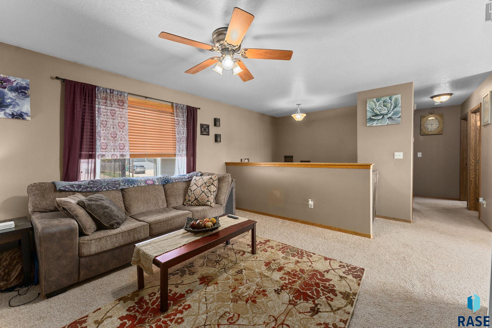 611 Teddy St Street, Harrisburg, New Jersey image 3