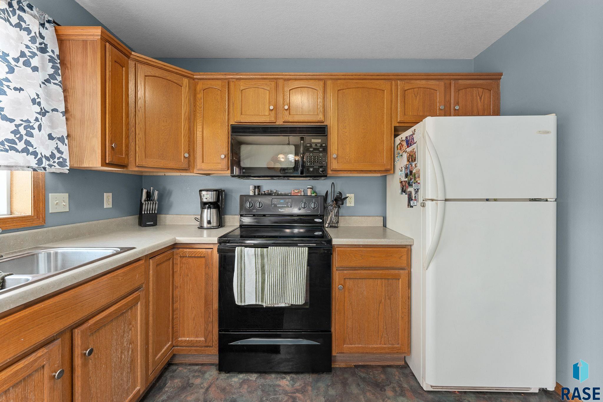 611 Teddy St Street, Harrisburg, New Jersey image 10