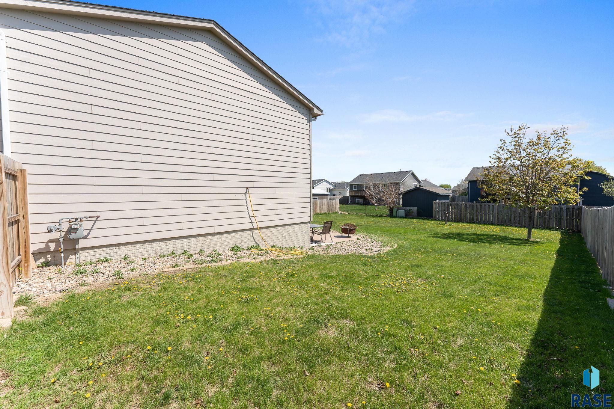 611 Teddy St Street, Harrisburg, New Jersey image 30