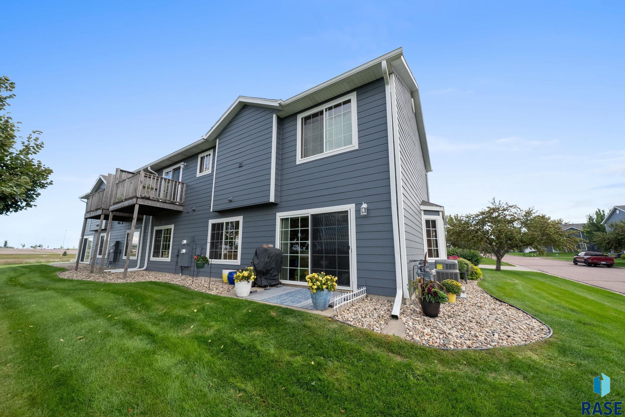 Sioux Falls, South Dakota 57107, United States, 2 Bedrooms Bedrooms, ,1 BathroomBathrooms,Residential,Active,218696