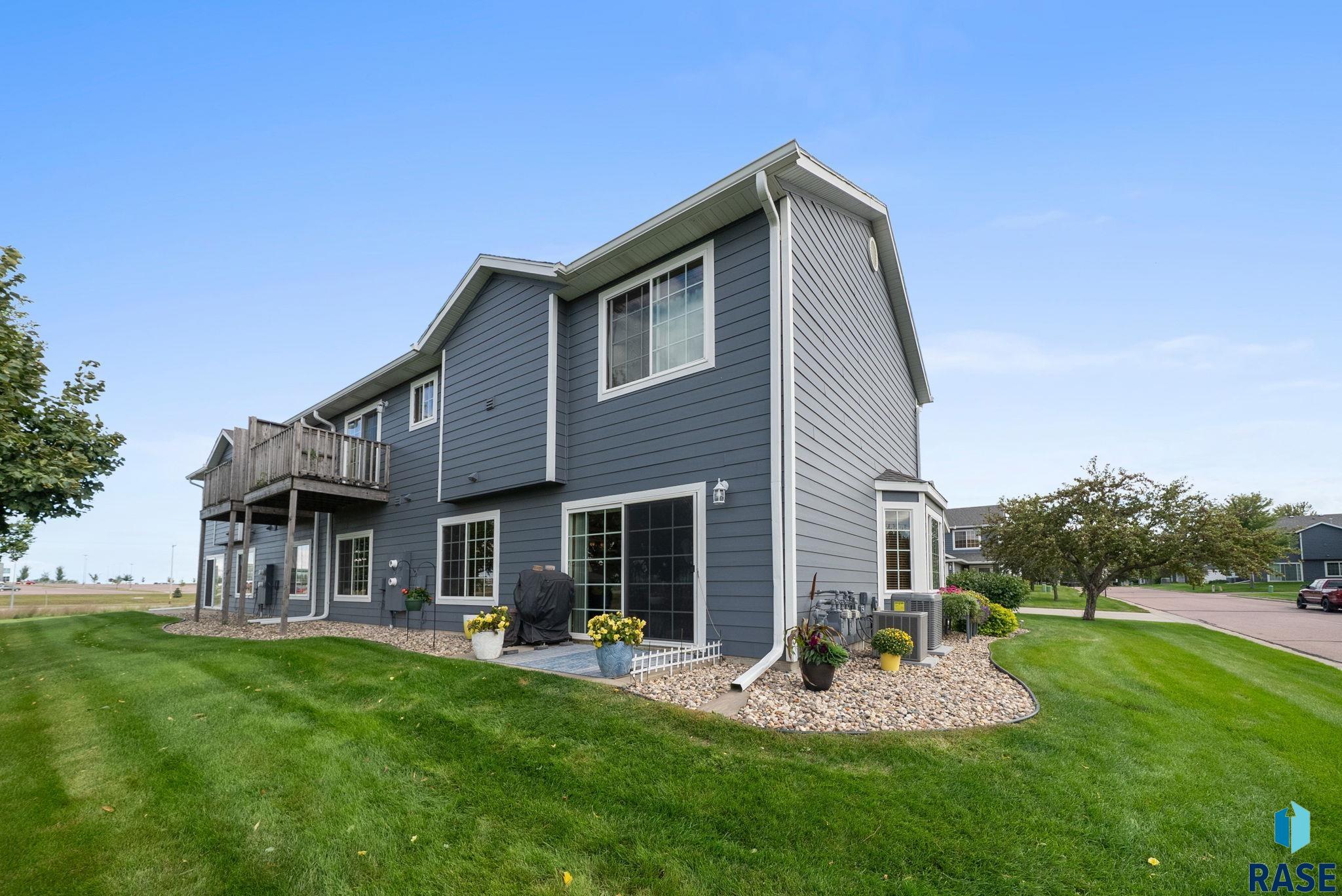 Sioux Falls, South Dakota 57107, United States, 2 Bedrooms Bedrooms, ,1 BathroomBathrooms,Residential,Active,218696