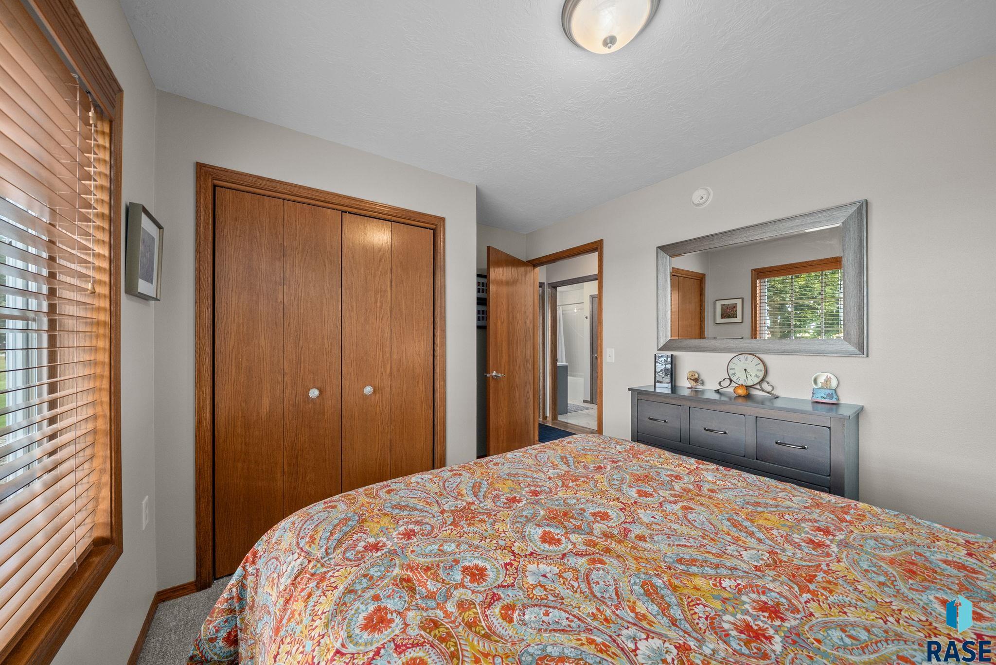 Sioux Falls, South Dakota 57107, United States, 2 Bedrooms Bedrooms, ,1 BathroomBathrooms,Residential,Active,218696