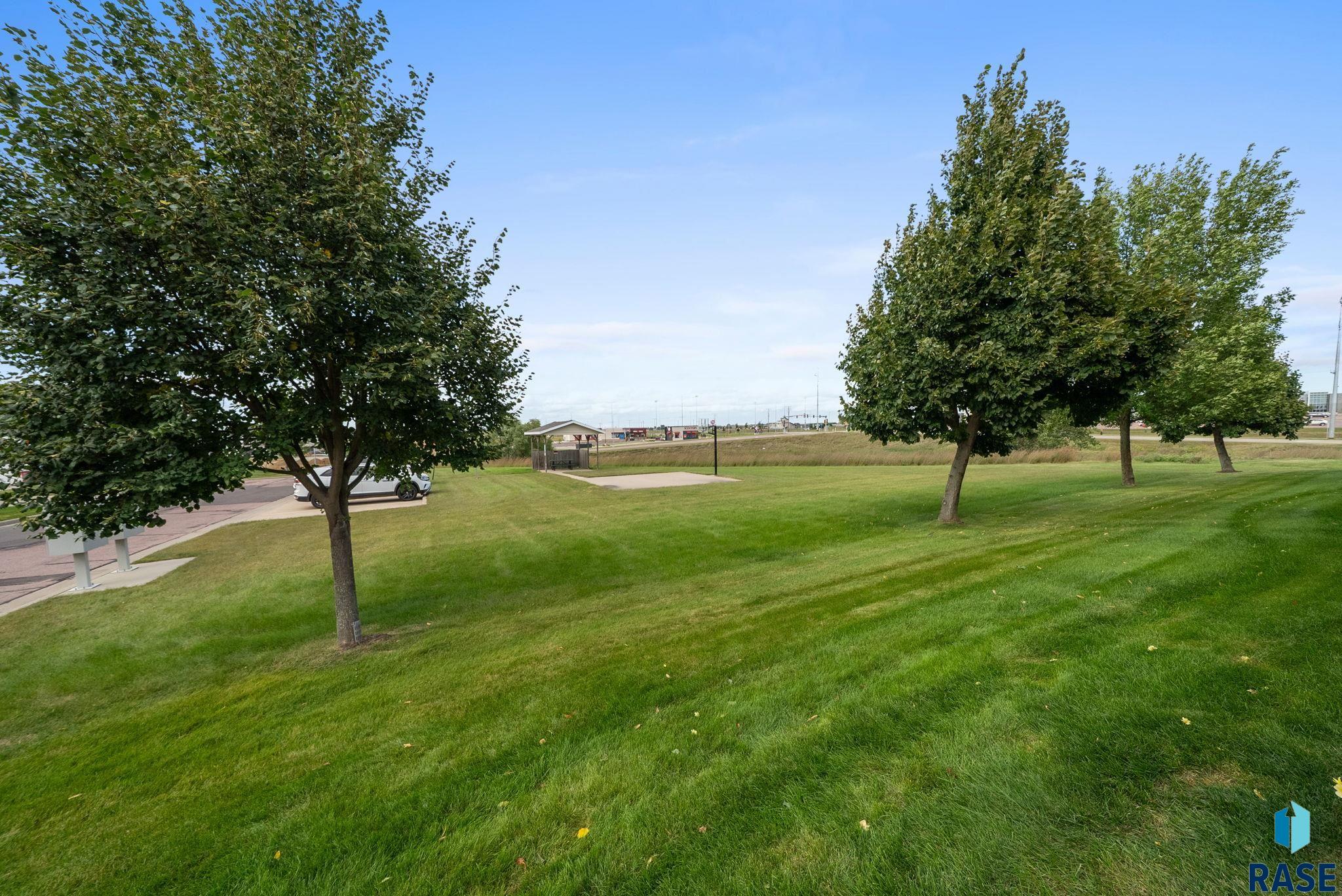 Sioux Falls, South Dakota 57107, United States, 2 Bedrooms Bedrooms, ,1 BathroomBathrooms,Residential,Active,218696