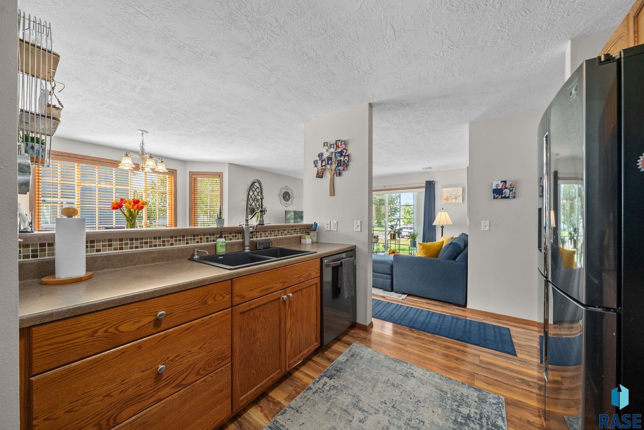 Sioux Falls, South Dakota 57107, United States, 2 Bedrooms Bedrooms, ,1 BathroomBathrooms,Residential,Active,218696