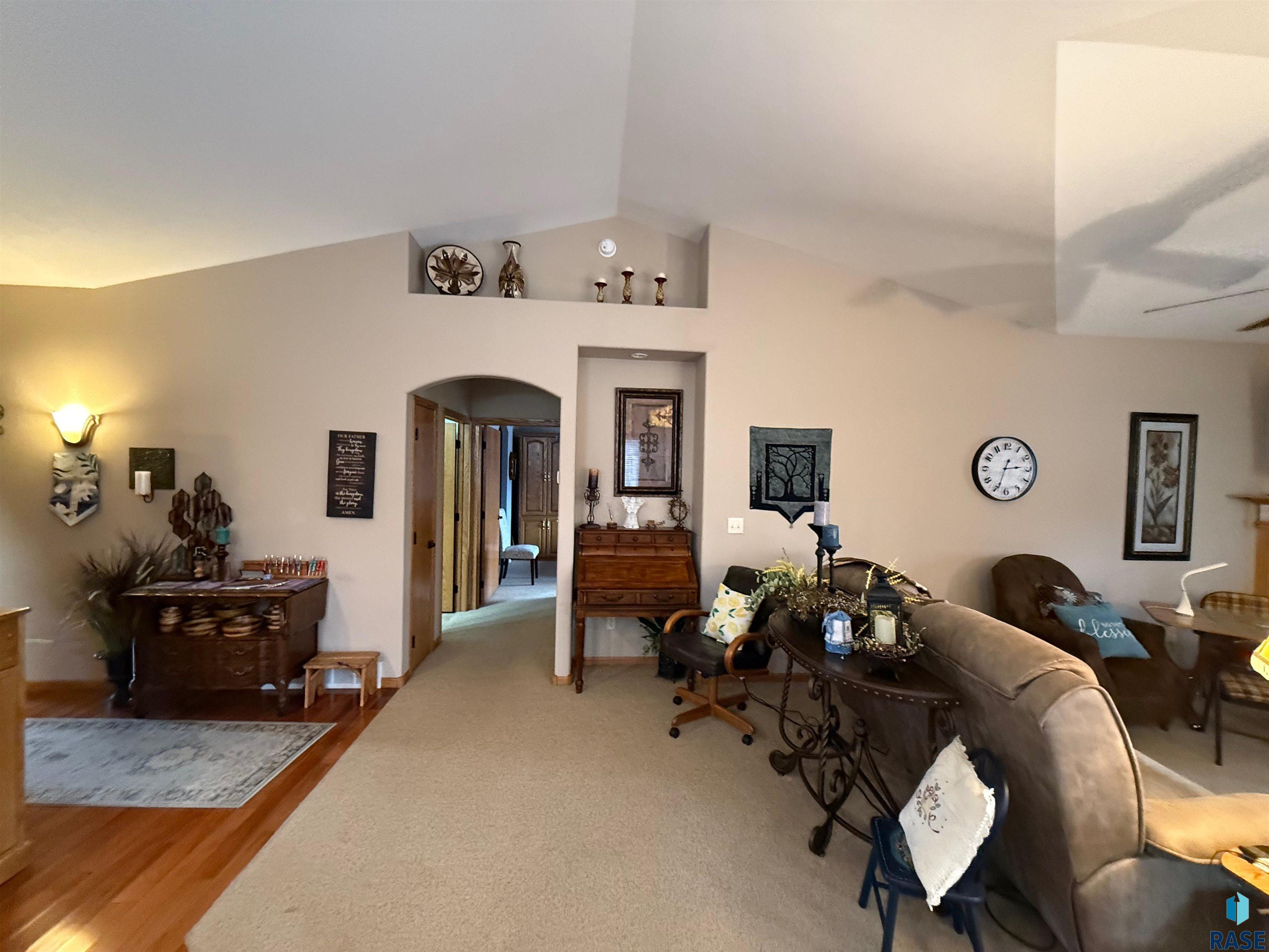 800 W Sterling Oak Cir Circle, Sioux Falls, South Dakota image 6