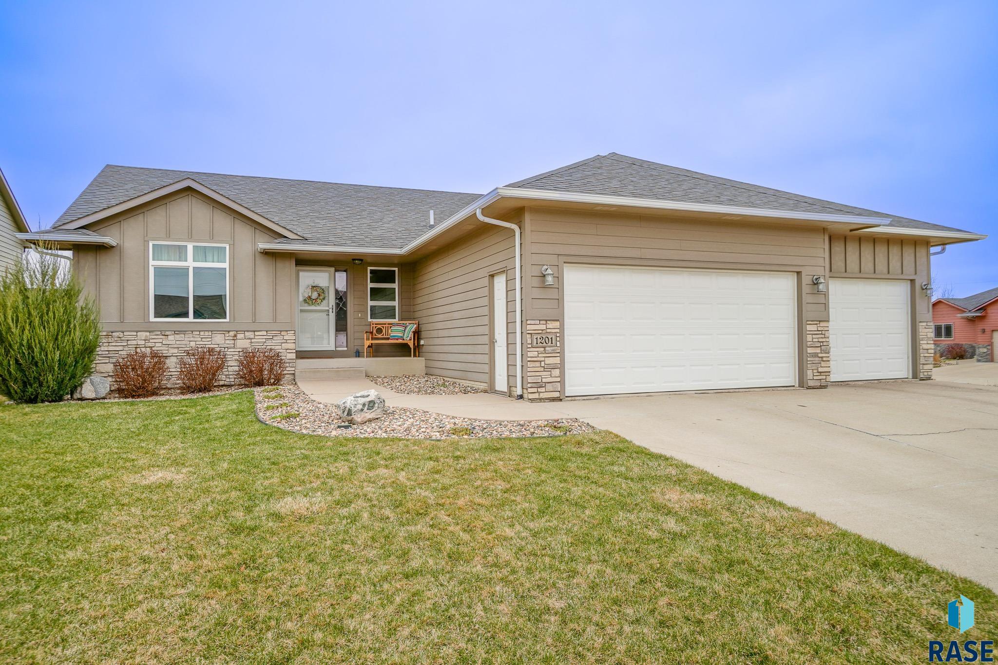 1201 S Keva Ave Avenue, Sioux Falls, New Jersey image 1