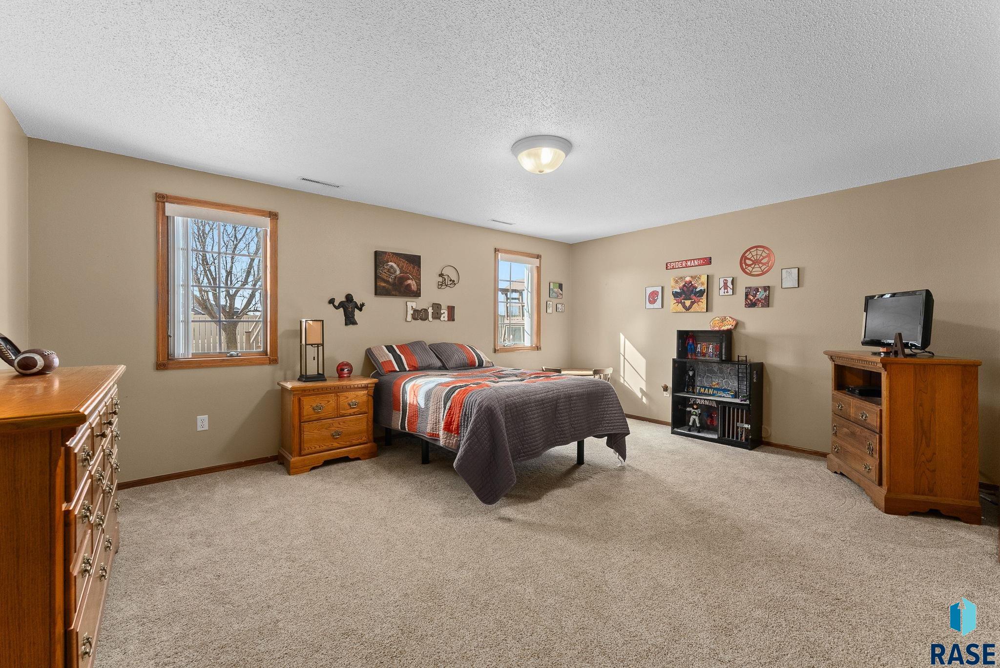 1001 Westview Dr Drive, Dell Rapids, South Dakota image 20