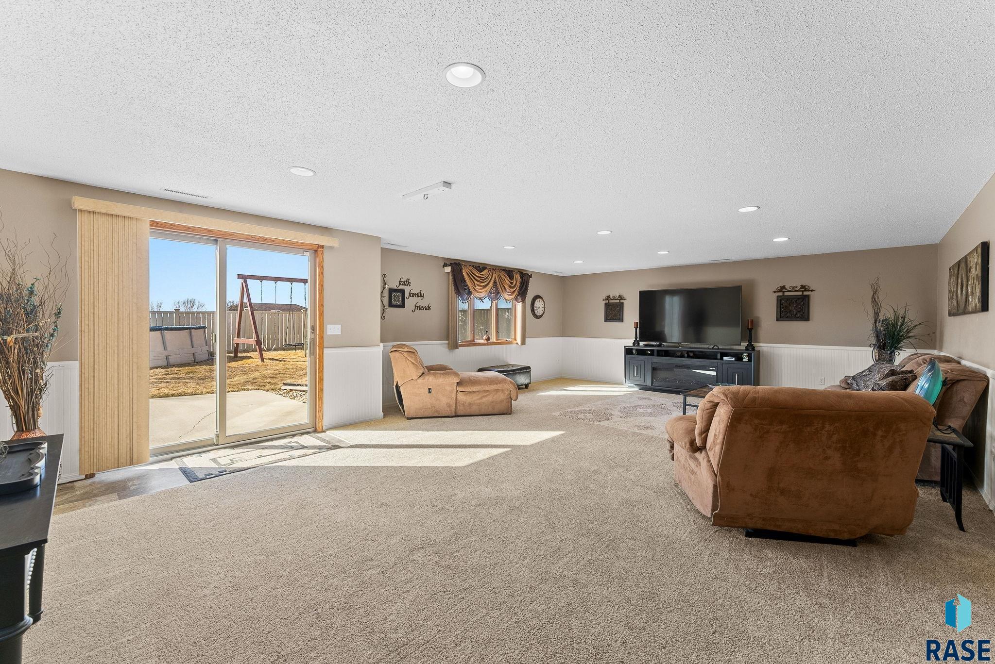 1001 Westview Dr Drive, Dell Rapids, South Dakota image 18