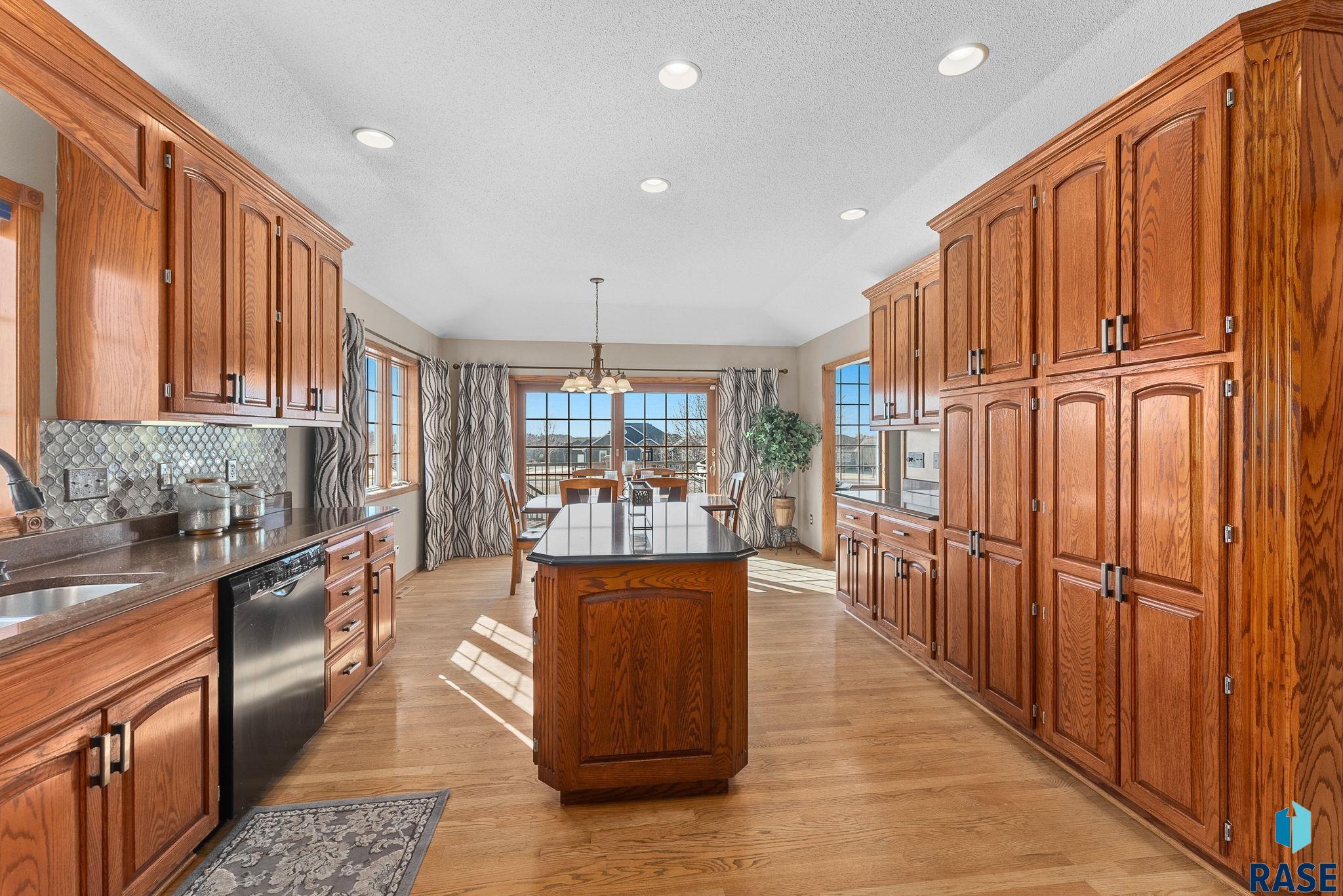 1001 Westview Dr Drive, Dell Rapids, South Dakota image 7