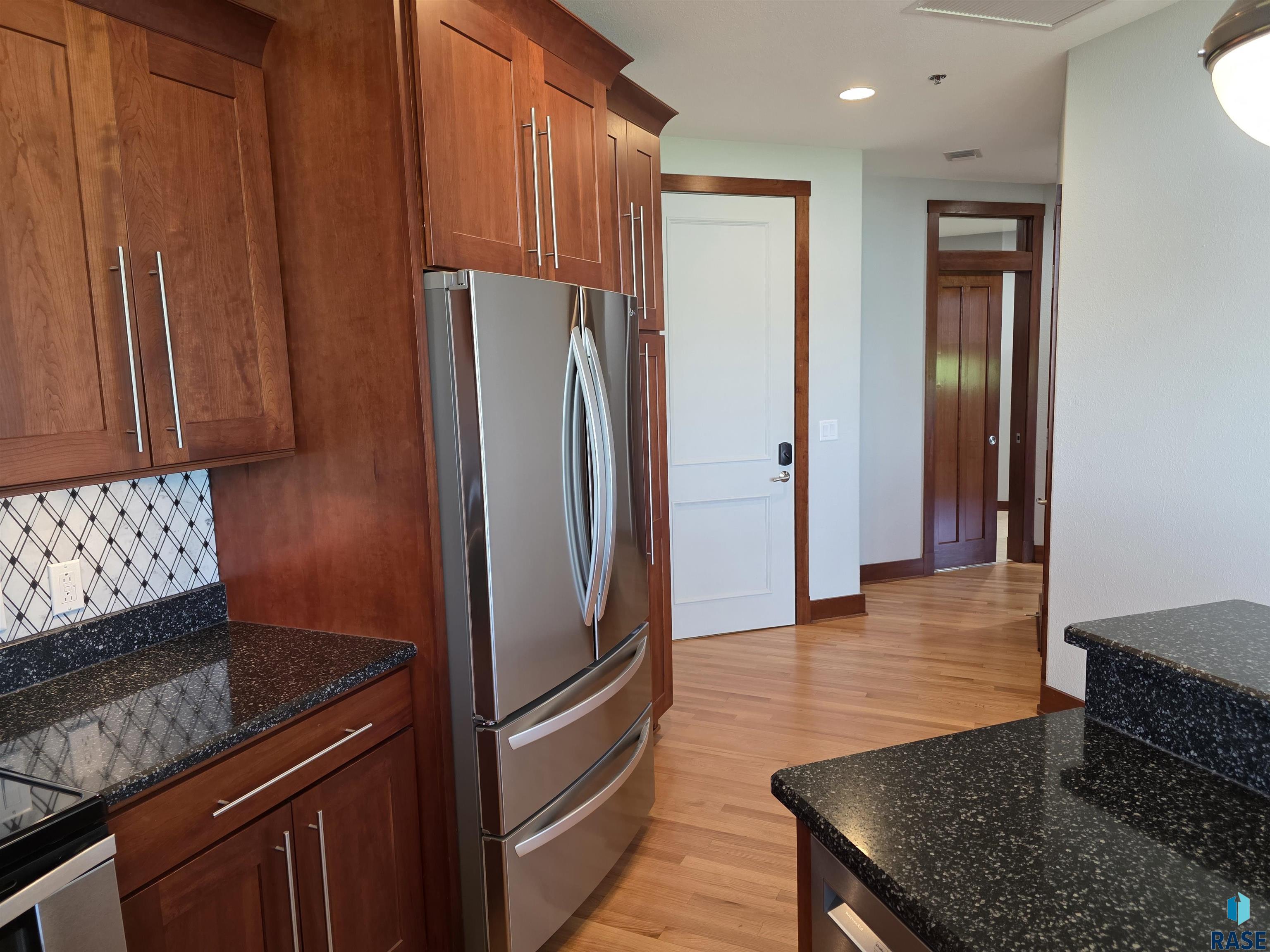 2908 W 37th Cir Circle #302, Sioux Falls, New Jersey image 13
