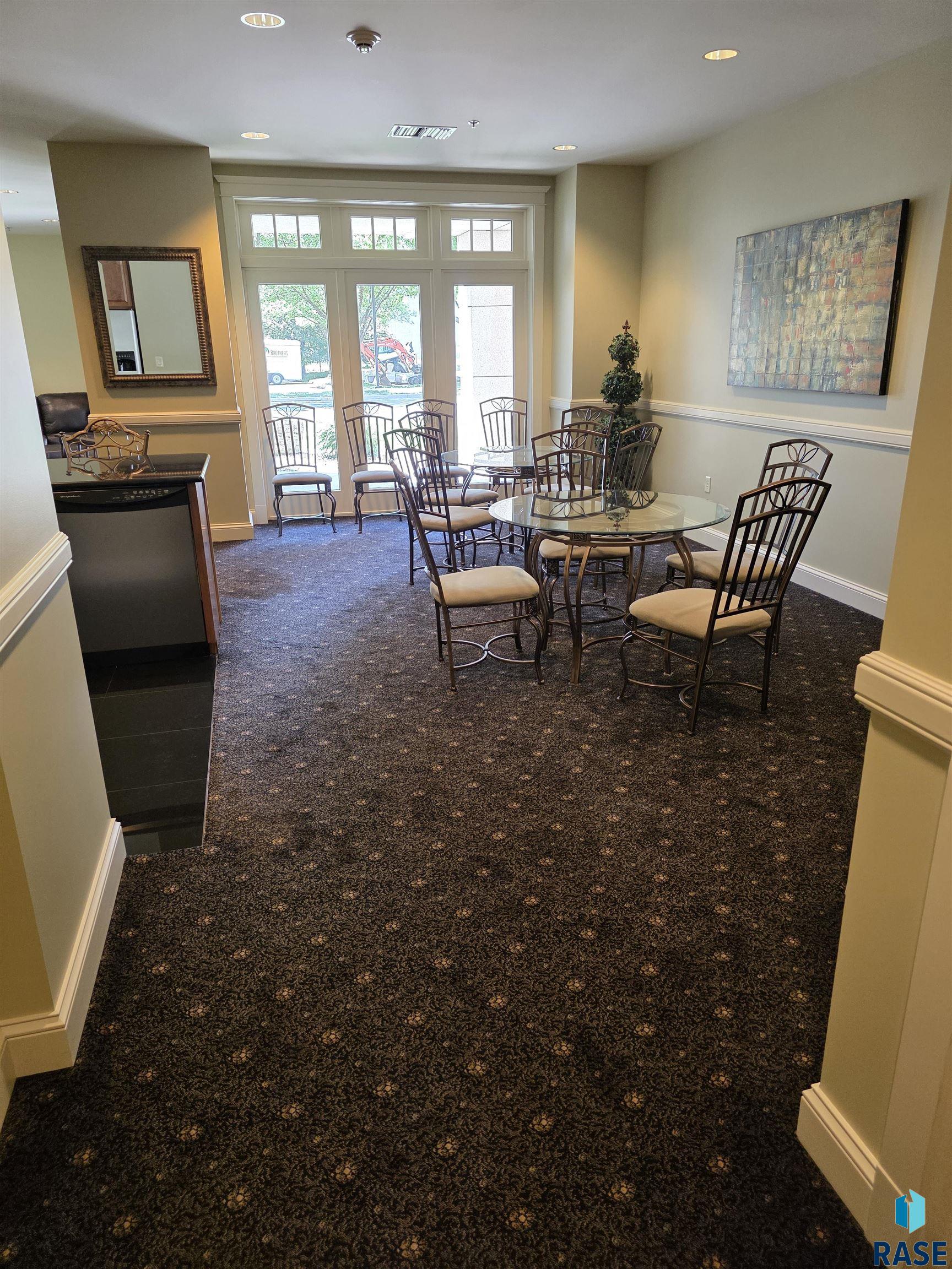 2908 W 37th Cir Circle #302, Sioux Falls, New Jersey image 45