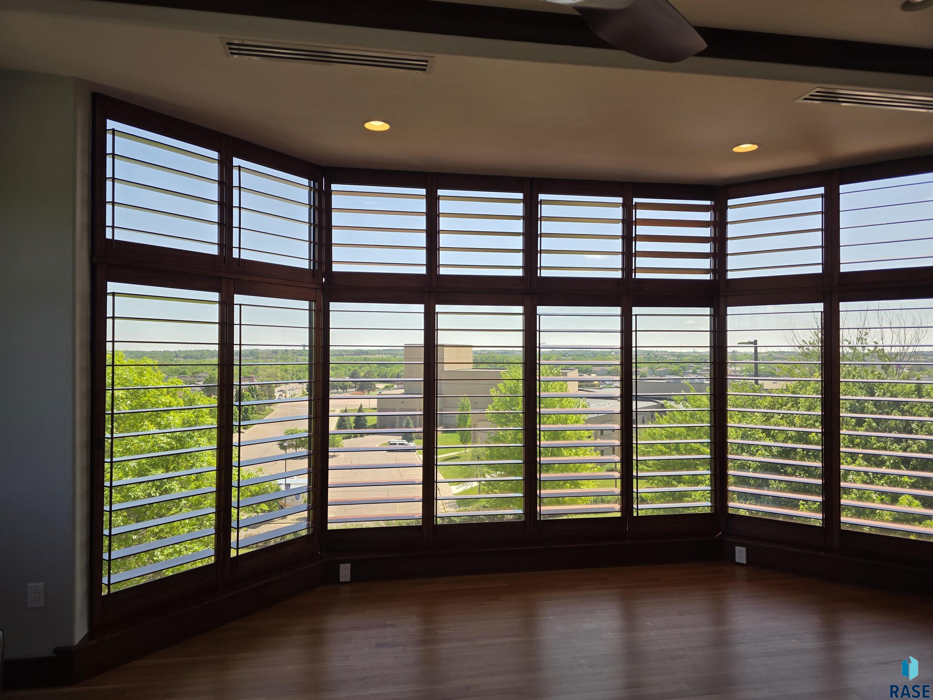 2908 W 37th Cir Circle #302, Sioux Falls, New Jersey image 6