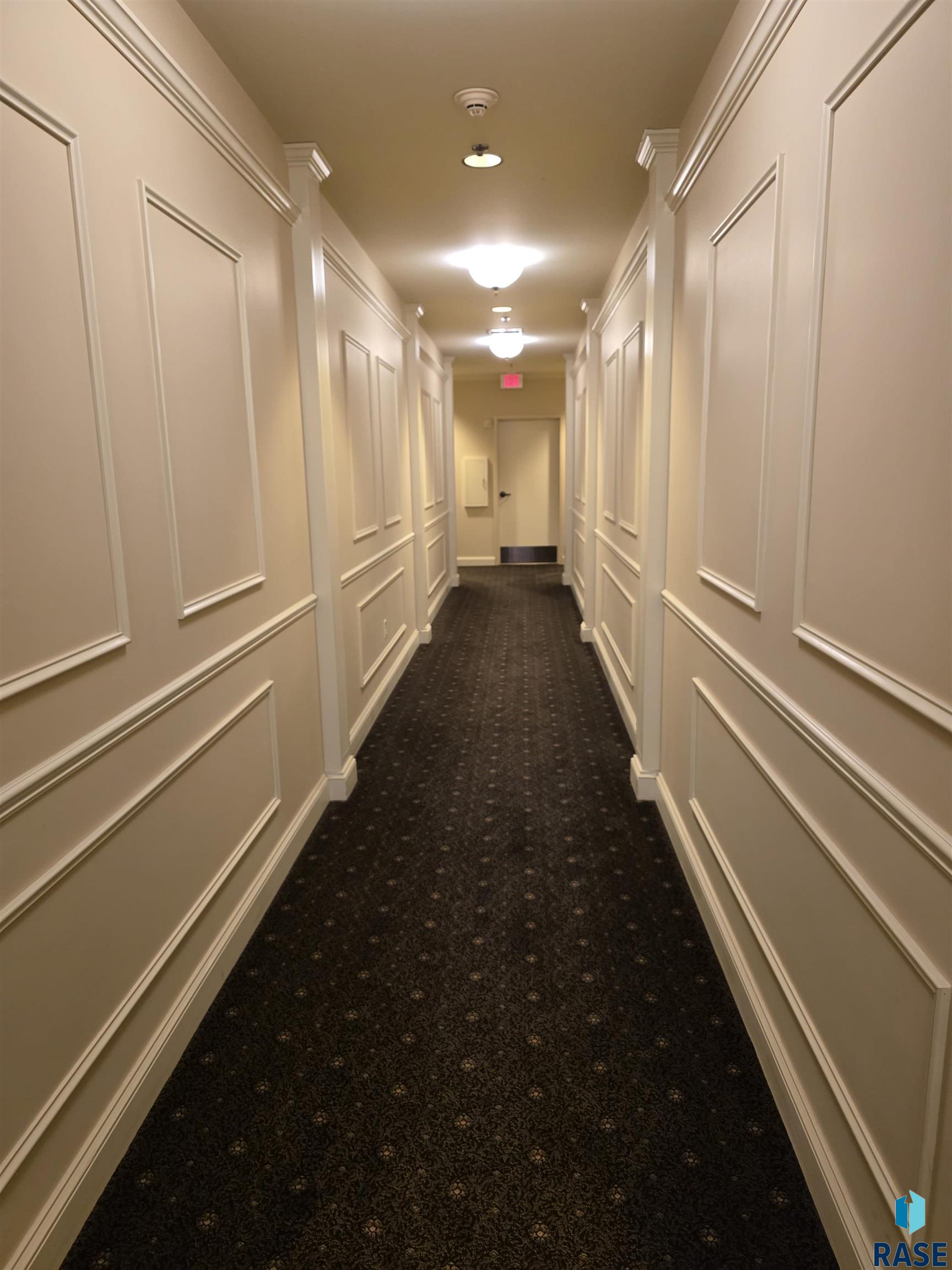 2908 W 37th Cir Circle #302, Sioux Falls, New Jersey image 33