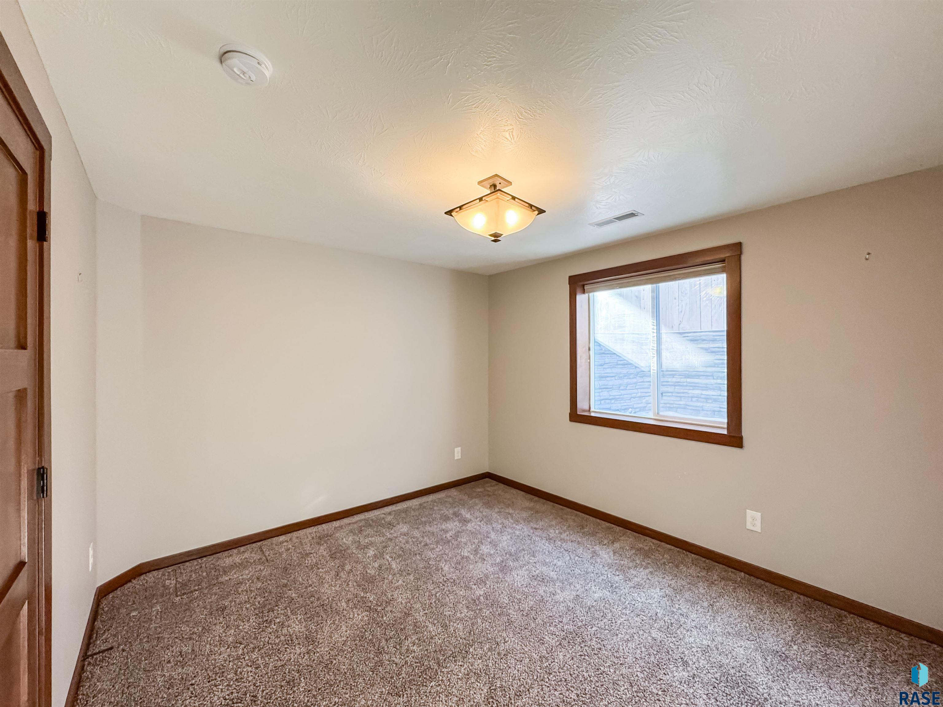 5316 S Solono Ave Avenue, Sioux Falls, South Dakota image 26