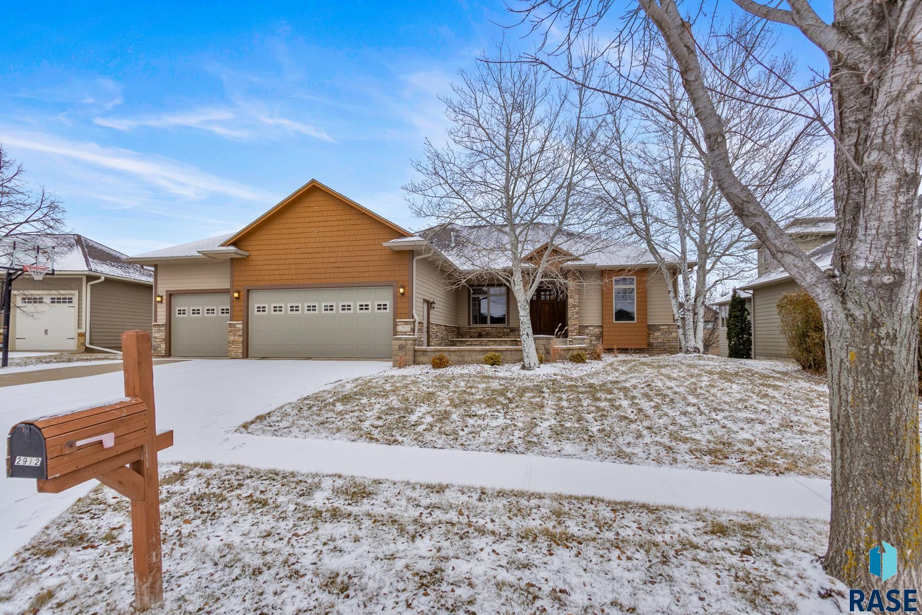 2912 W Cinnamon Cir Circle, Sioux Falls, South Dakota image 2