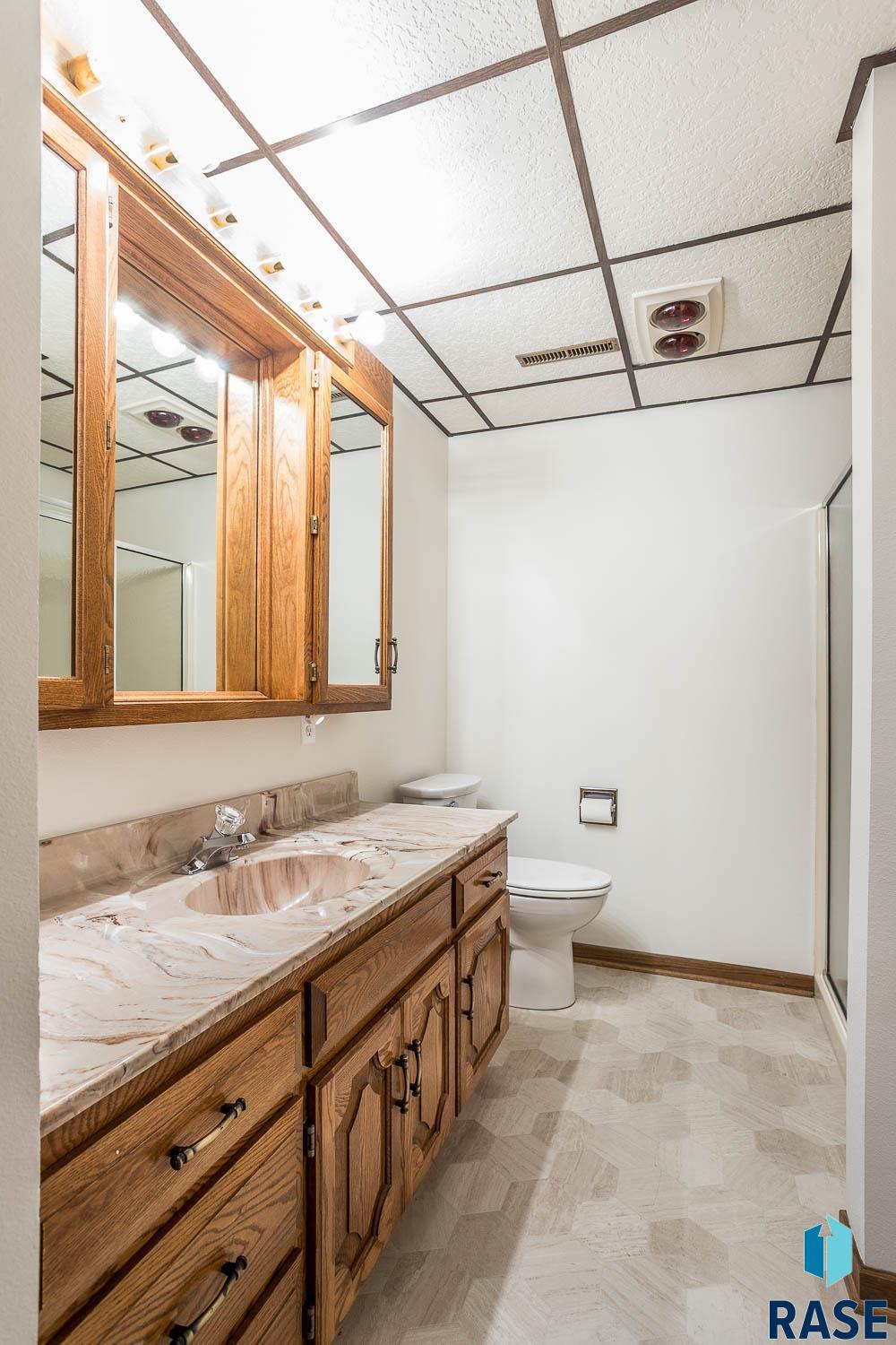 703 E Maple St Street, Parkston, South Dakota image 18