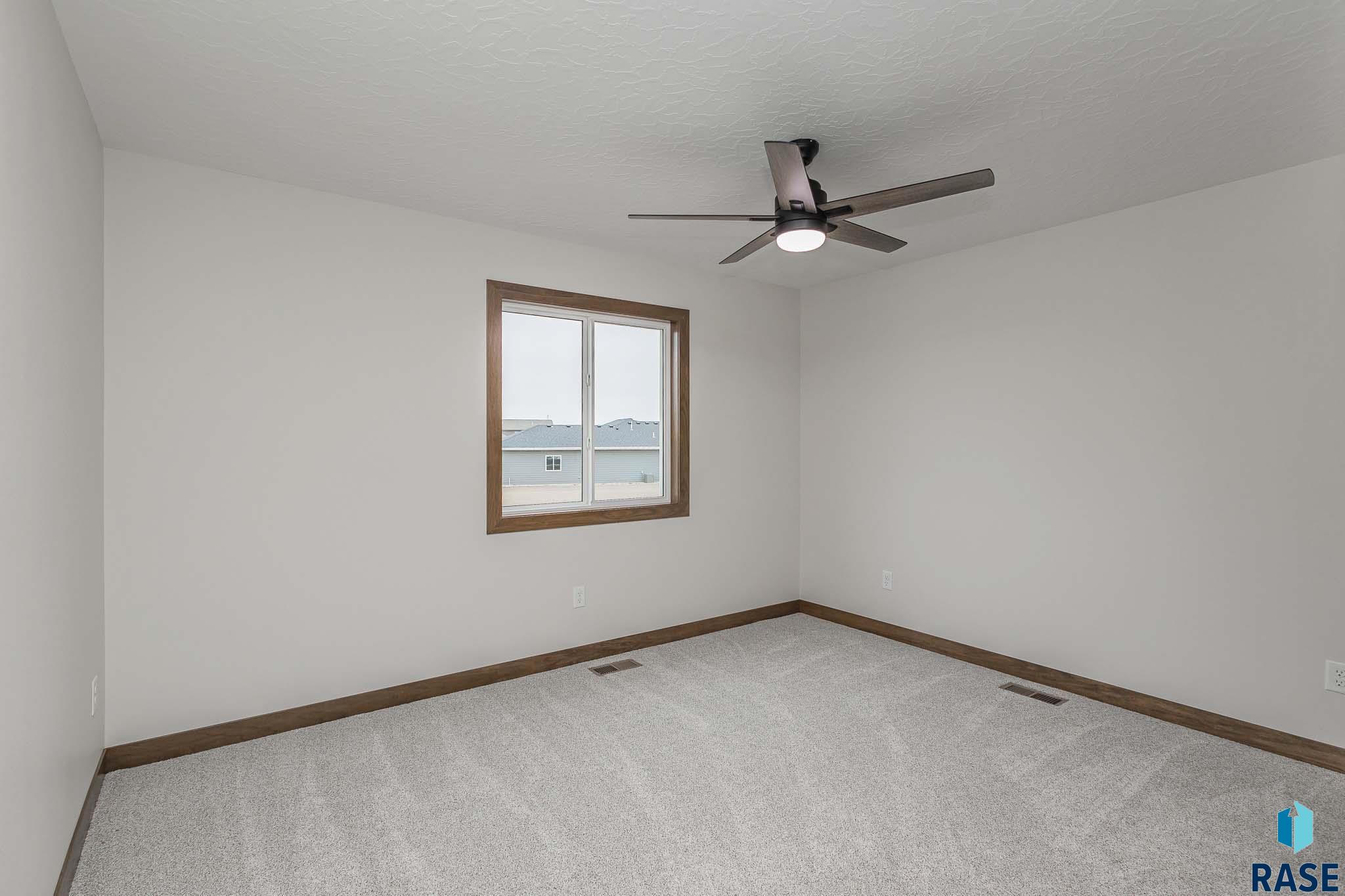118 Lake Ridge Dr Drive, Wentworth, South Dakota image 32