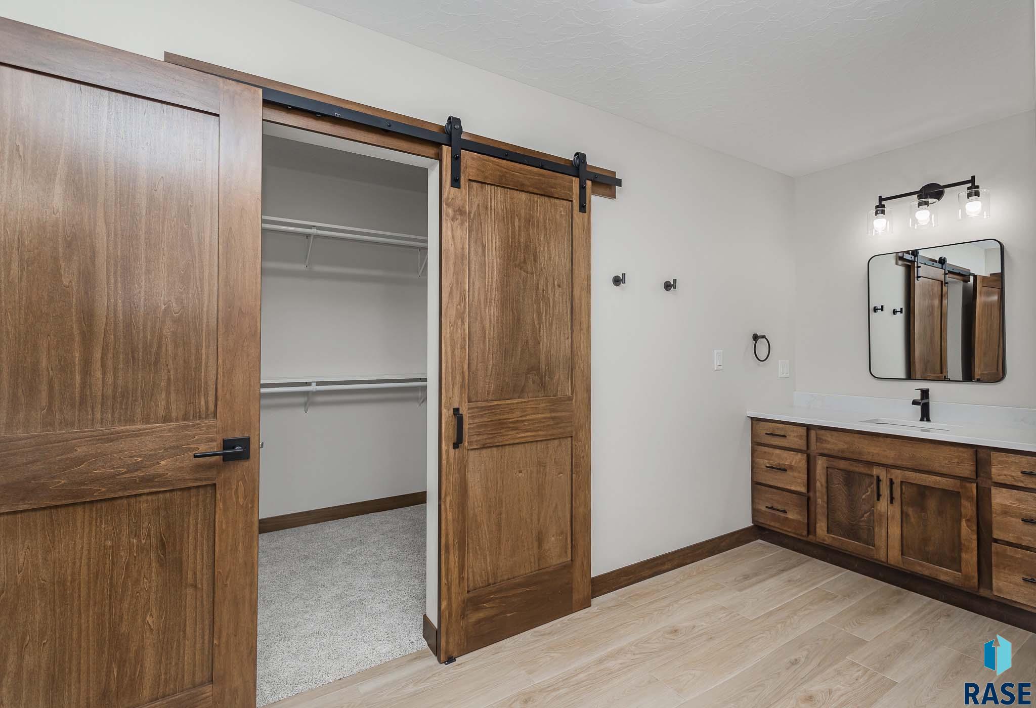 118 Lake Ridge Dr Drive, Wentworth, South Dakota image 29