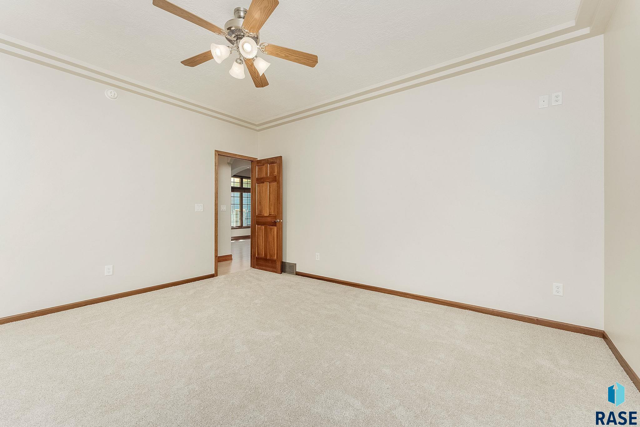 3709 S Pillsberry Ave Avenue, Sioux Falls, New Jersey image 15