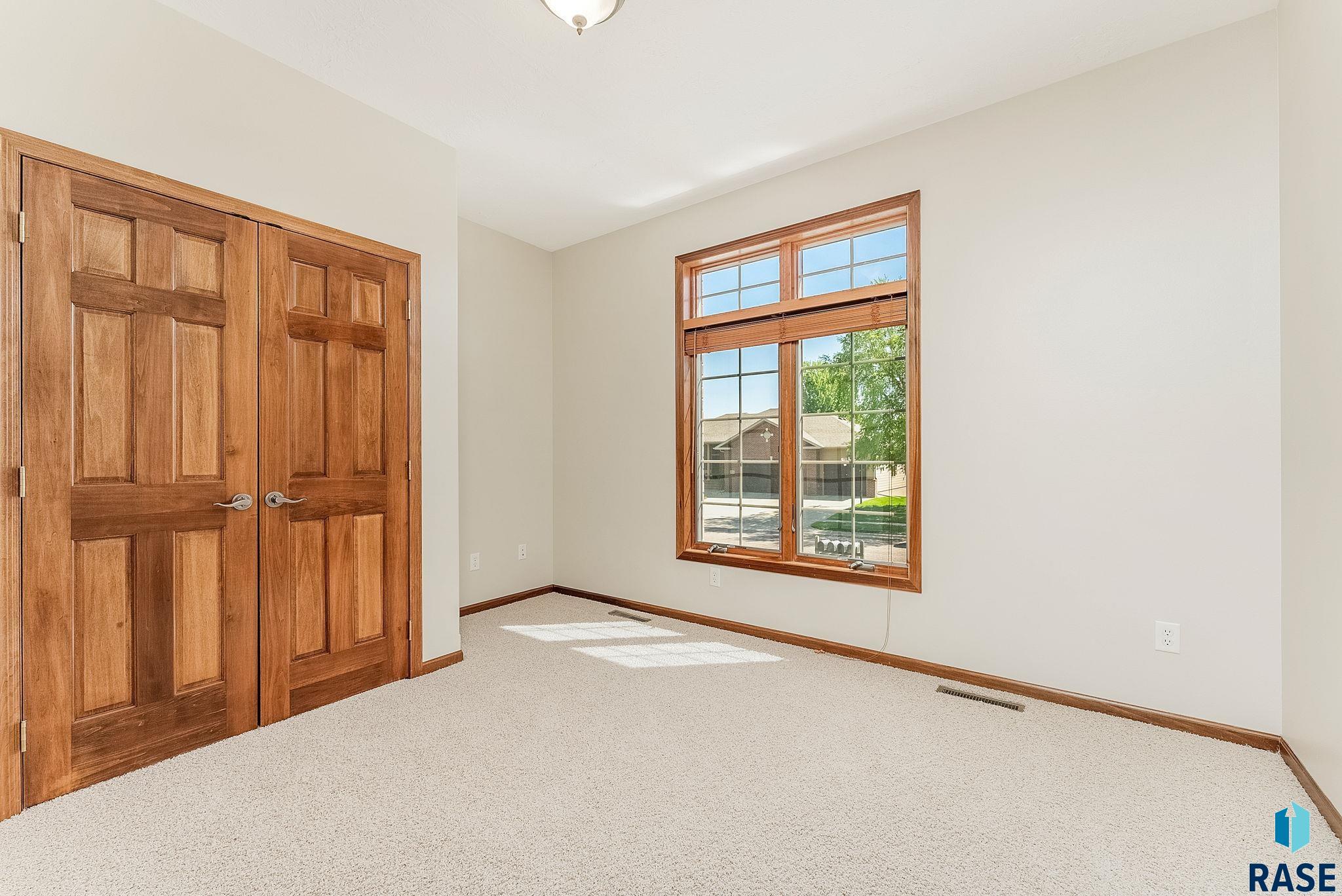 3709 S Pillsberry Ave Avenue, Sioux Falls, New Jersey image 22