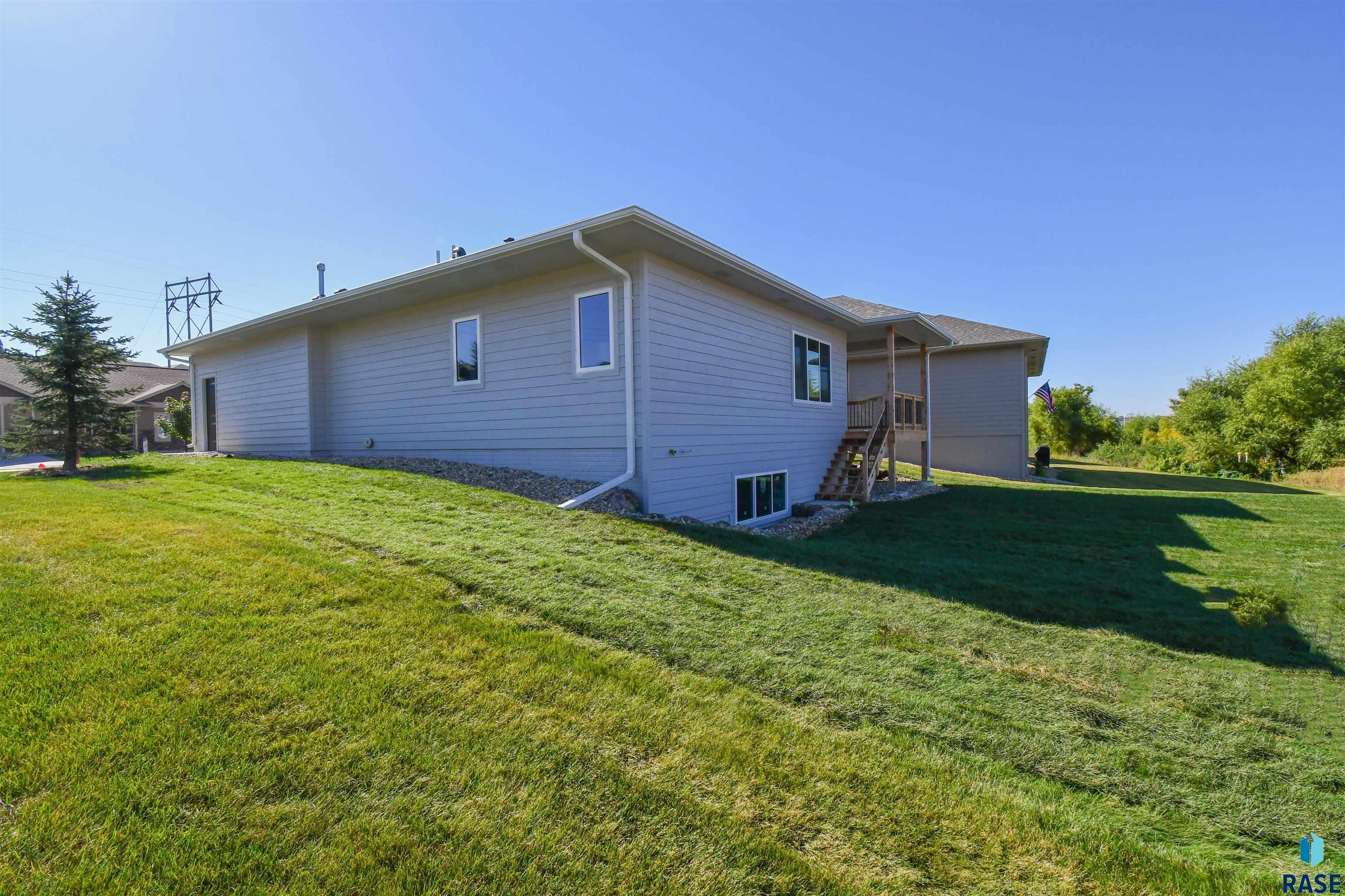 517 N Woodland Ct Court, Brandon, South Dakota image 50