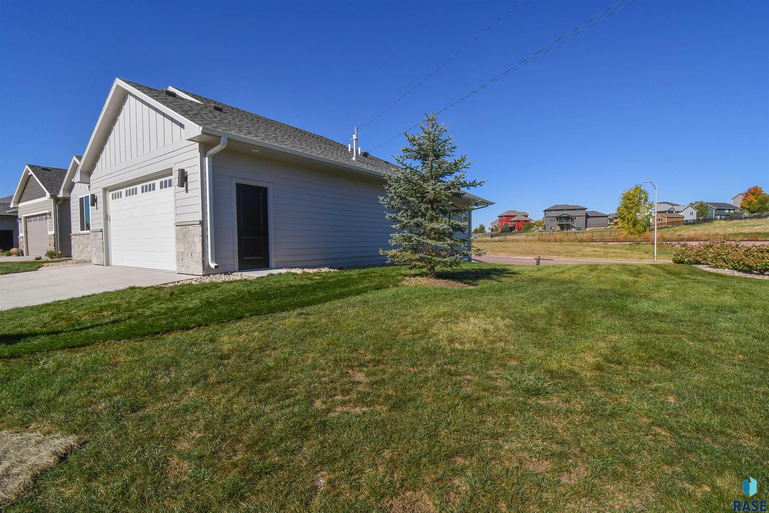 517 N Woodland Ct Court, Brandon, South Dakota image 49