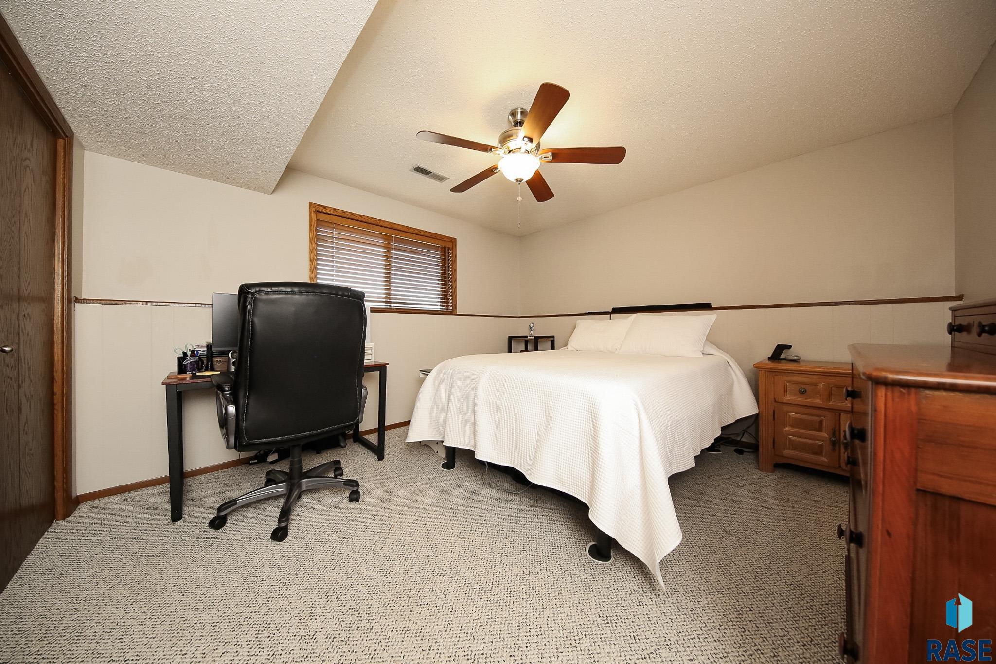 6001 W 32nd St Street, Sioux Falls, New Jersey image 29