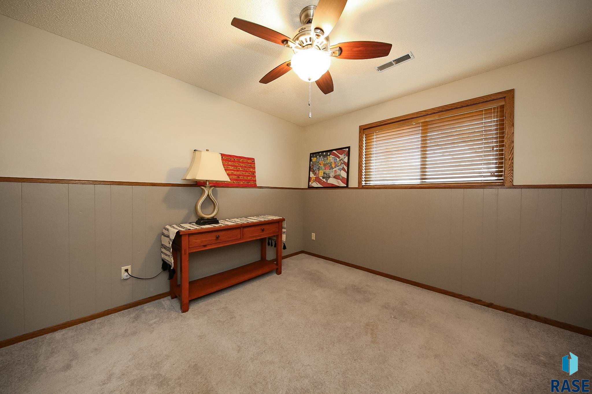 6001 W 32nd St Street, Sioux Falls, New Jersey image 31