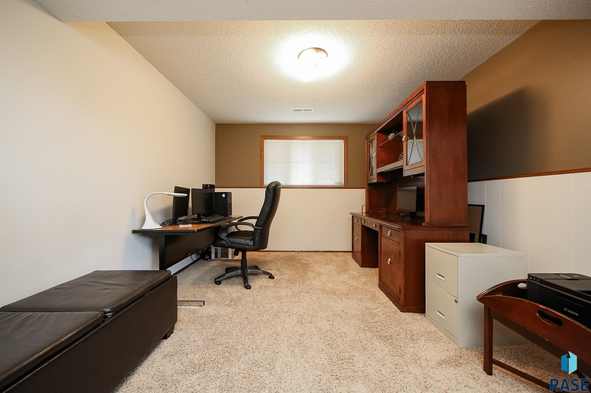6001 W 32nd St Street, Sioux Falls, New Jersey image 28