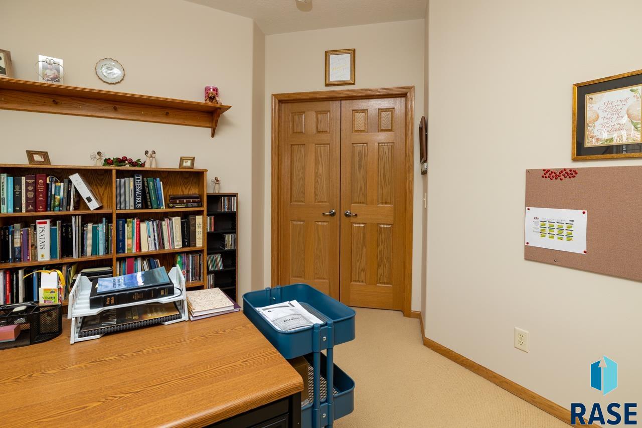 5918 S Grand Lodge Pl Place, Sioux Falls, New Jersey image 29