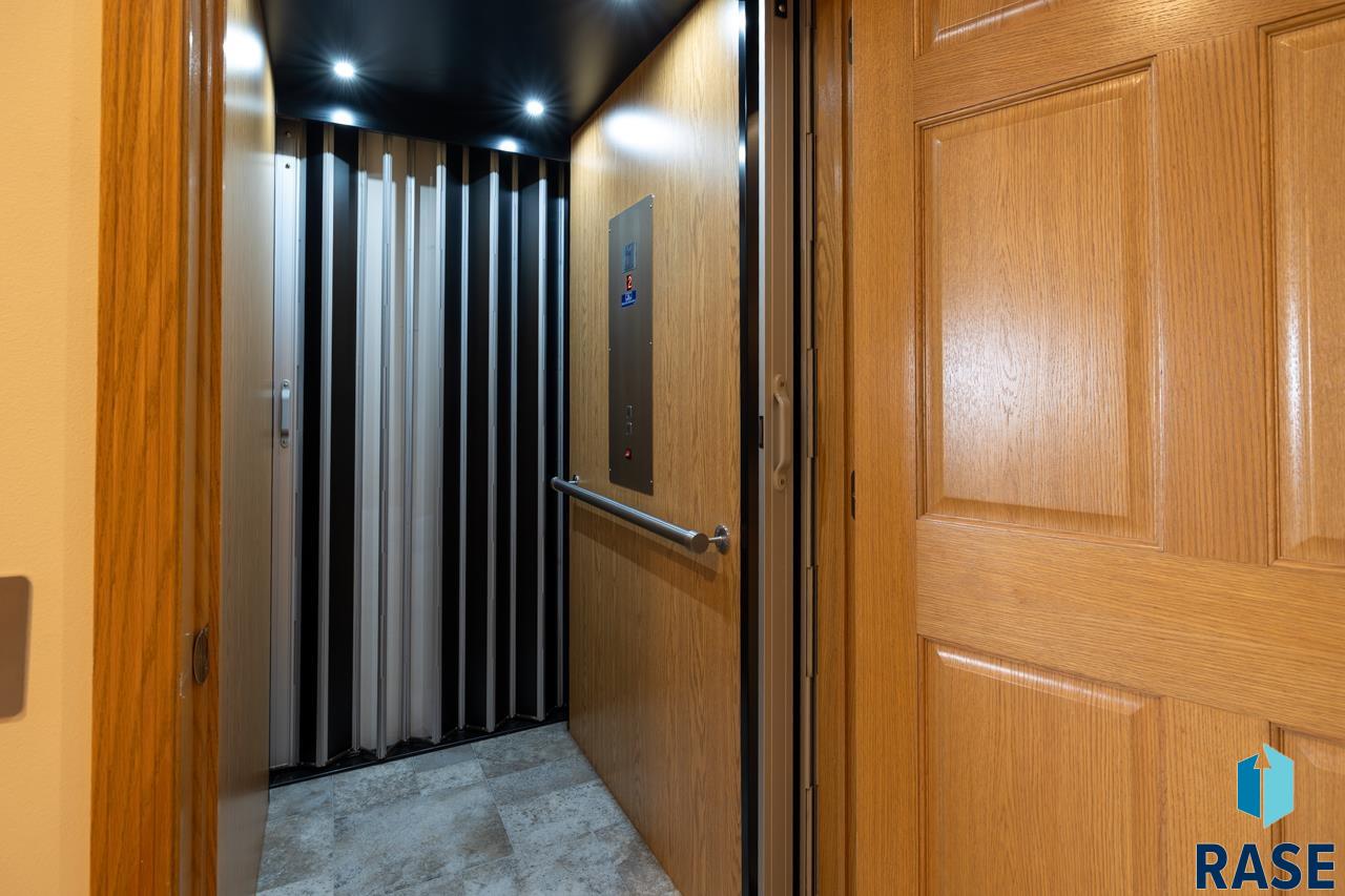 5918 S Grand Lodge Pl Place, Sioux Falls, New Jersey image 30