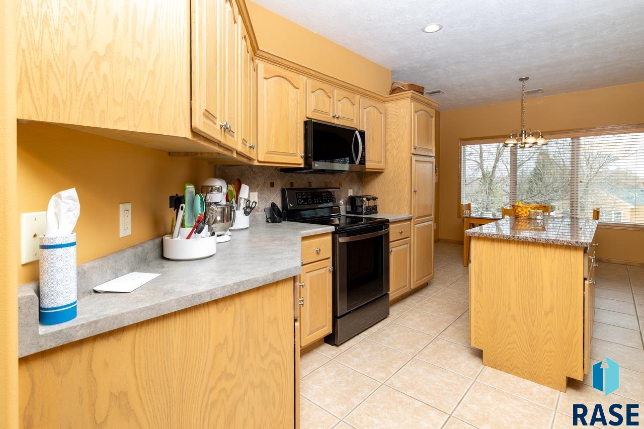 5918 S Grand Lodge Pl Place, Sioux Falls, New Jersey image 5