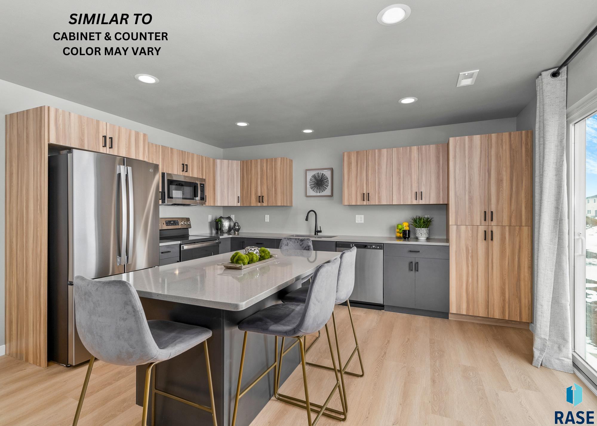 Harrisburg, South Dakota 57032, United States, 6 Bedrooms Bedrooms, ,5 BathroomsBathrooms,Residential,Contingent,13125