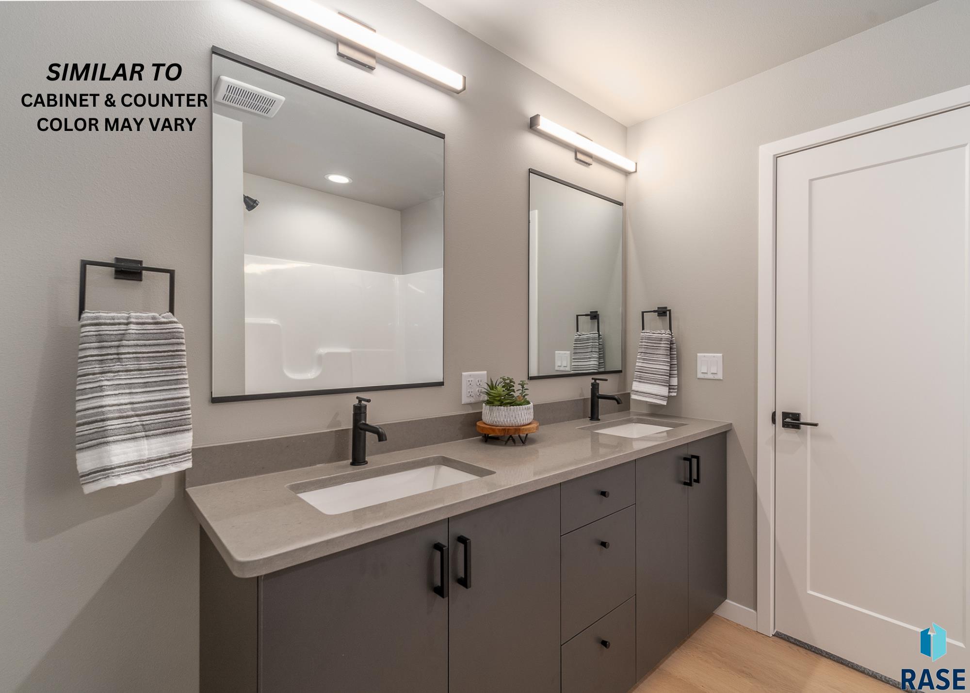 Harrisburg, South Dakota 57032, United States, 6 Bedrooms Bedrooms, ,5 BathroomsBathrooms,Residential,Contingent,13125