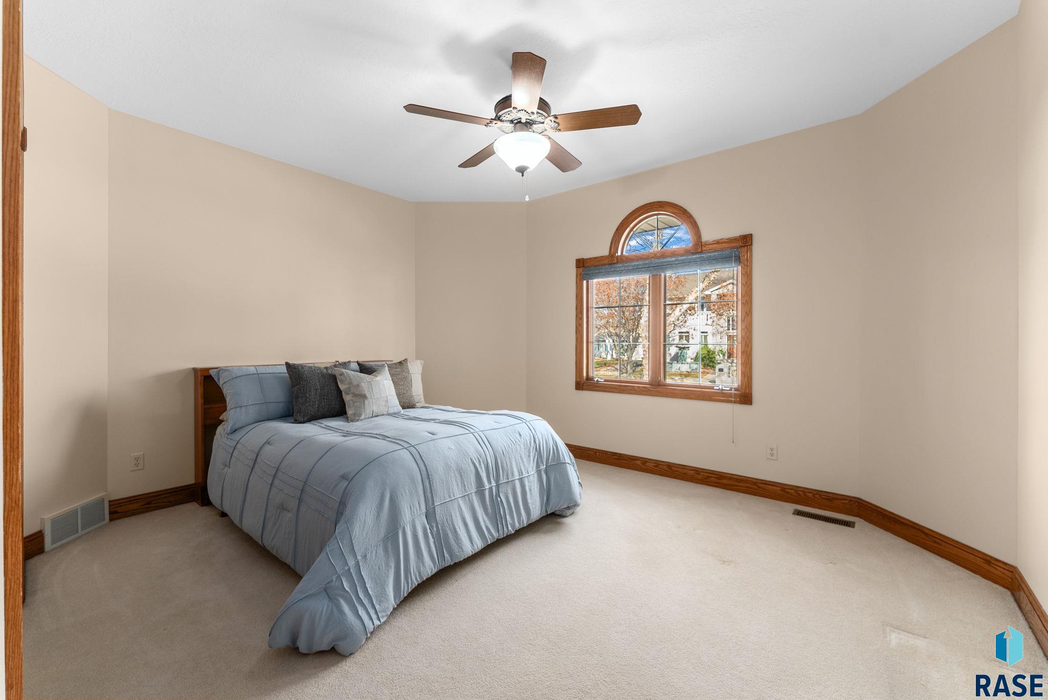 417 E Meadowlark Cir Circle, Brandon, South Dakota image 12