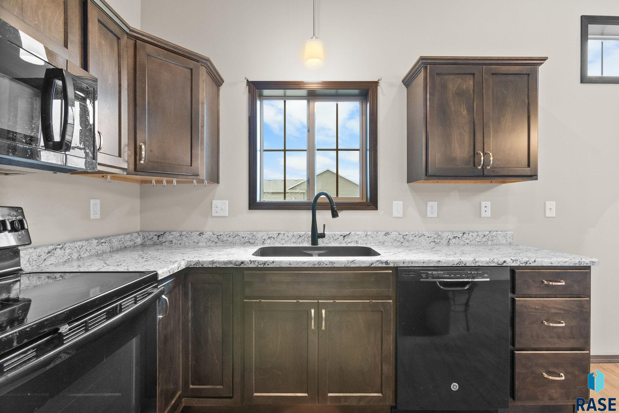 4002 S Grand Slam Ave Avenue, Sioux Falls, New Jersey image 6
