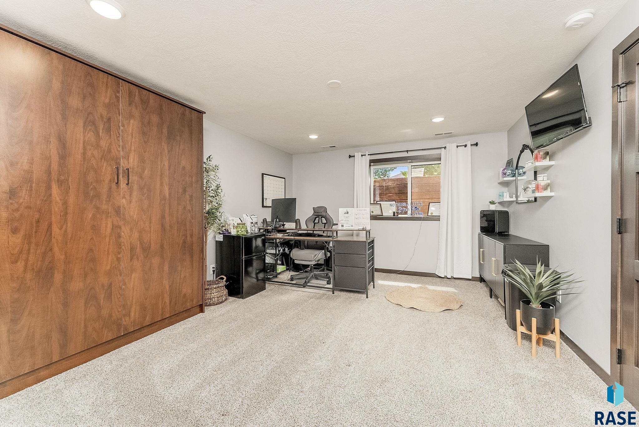 7101 S Garden Ct Court, Sioux Falls, New Jersey image 18