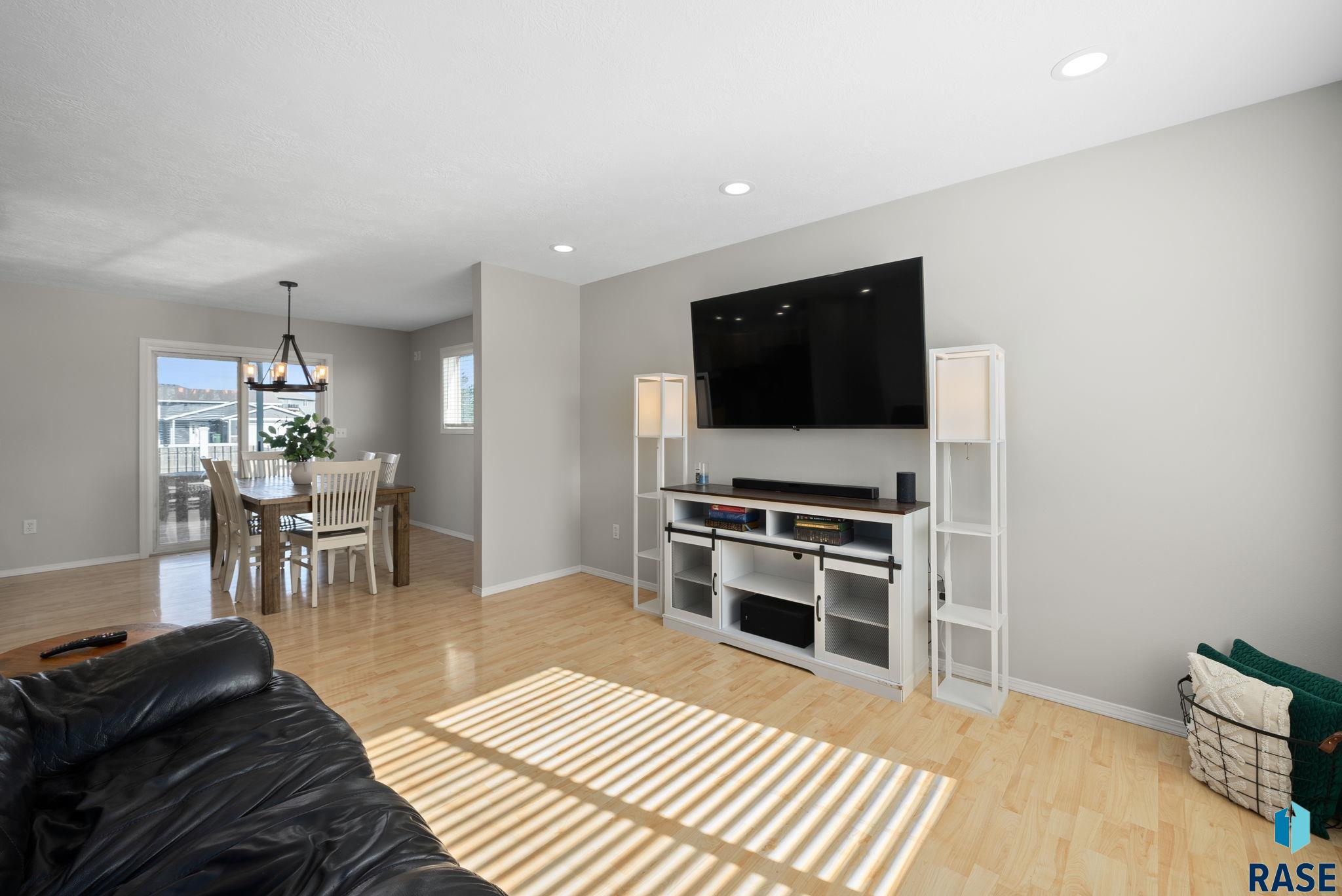 2029 David Cv Cove, Brookings, New Jersey image 28