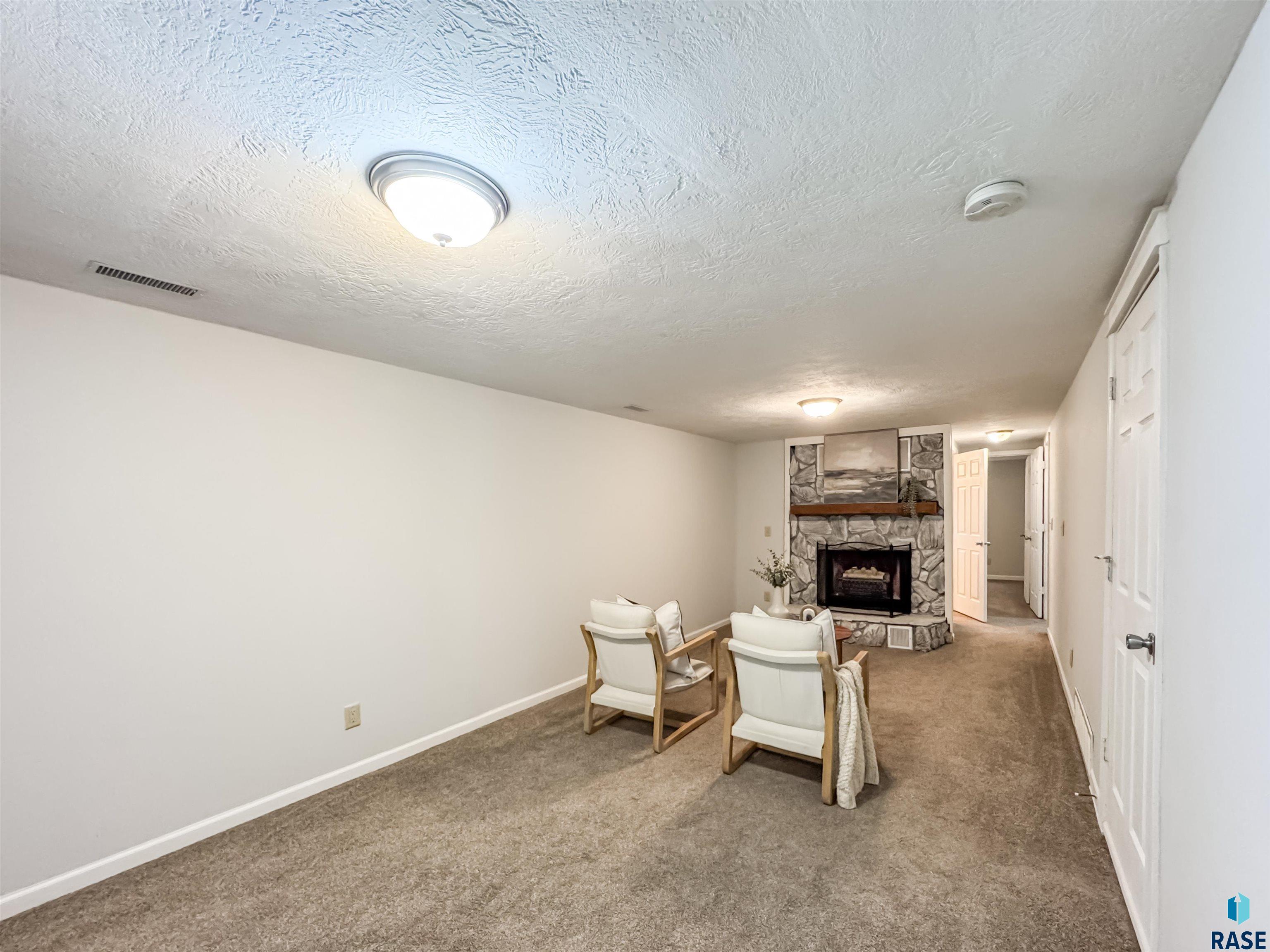 108 S Needles Dr Drive, Brandon, South Dakota image 19