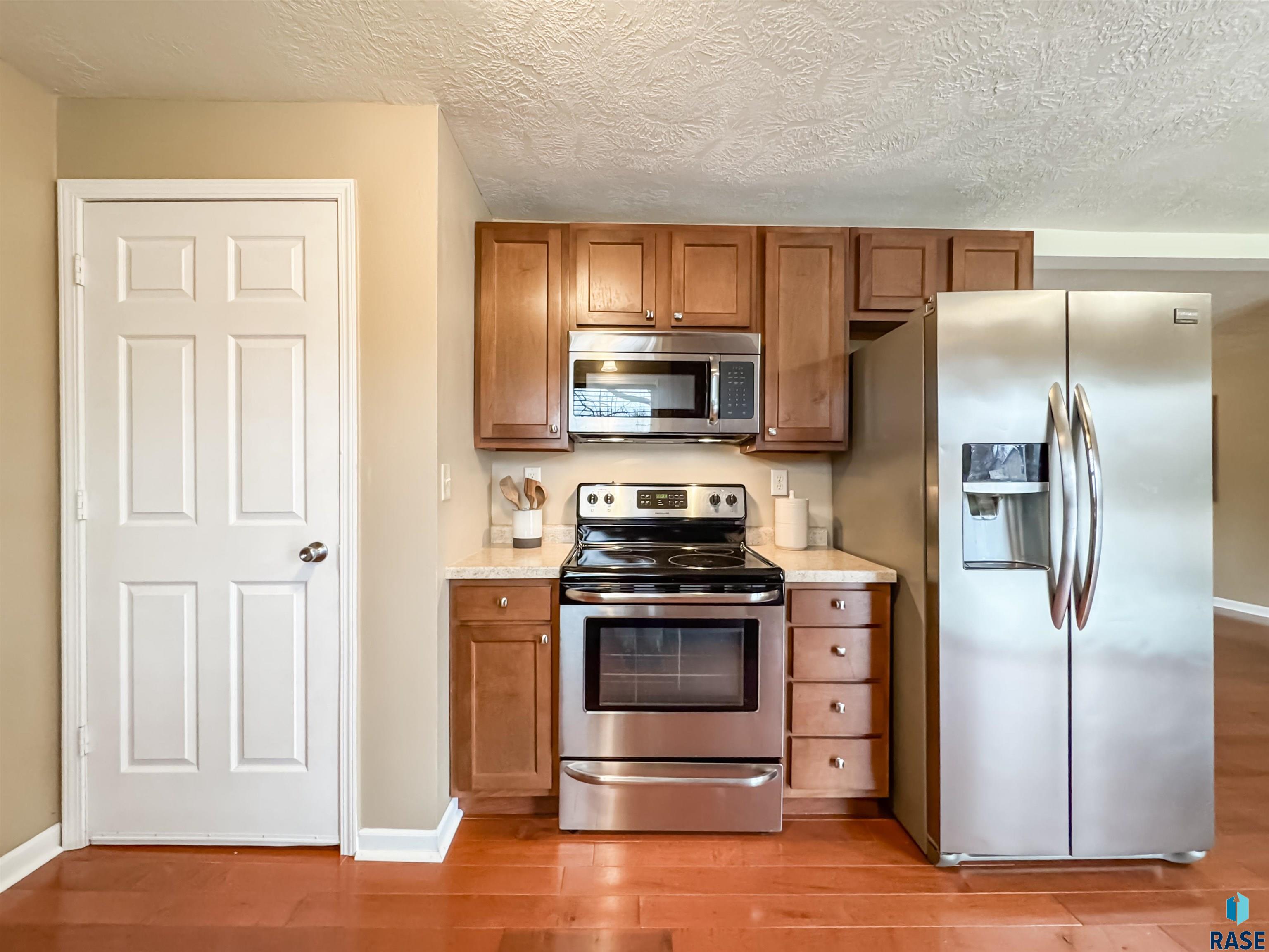 108 S Needles Dr Drive, Brandon, South Dakota image 12