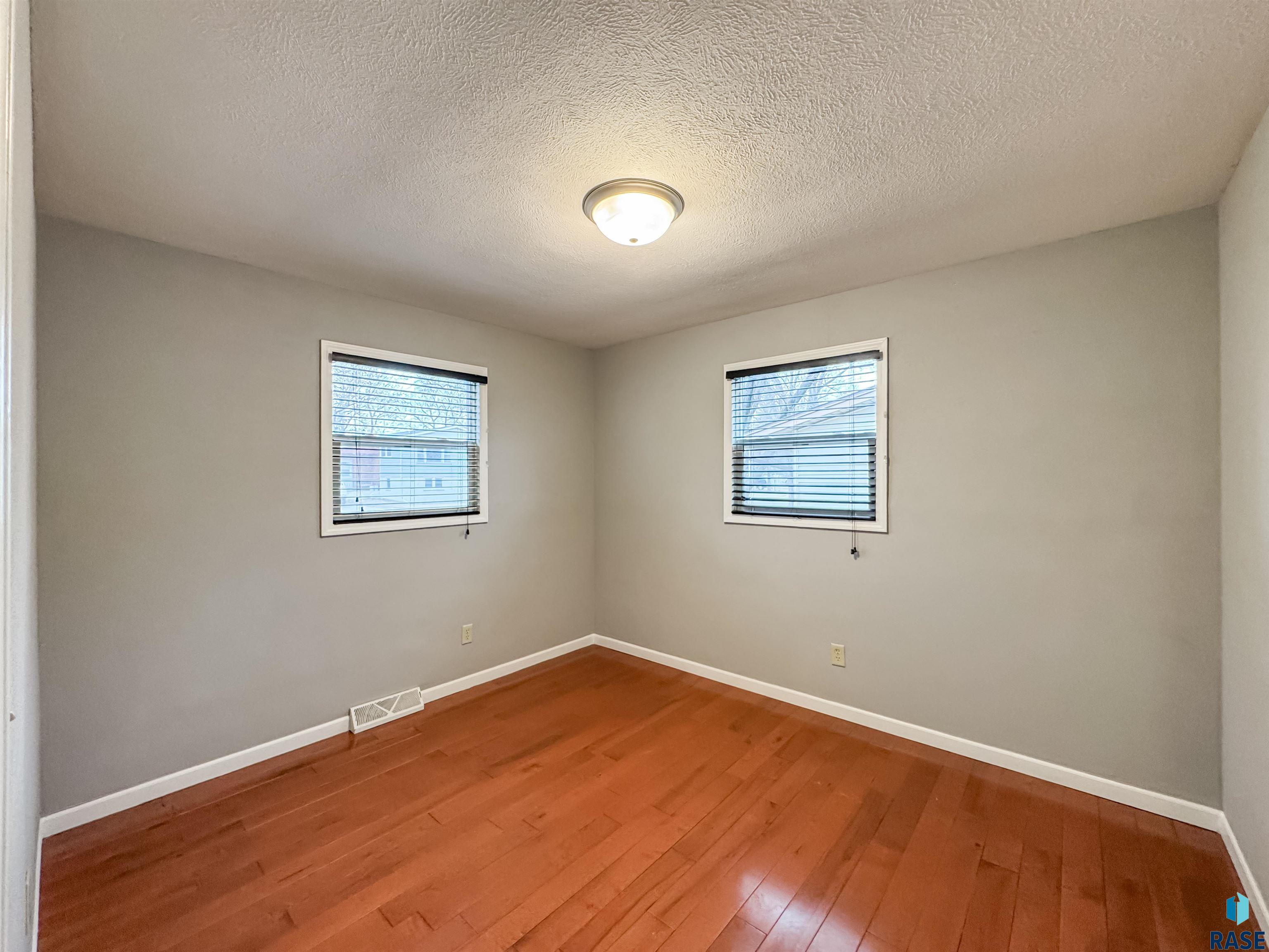 108 S Needles Dr Drive, Brandon, South Dakota image 14