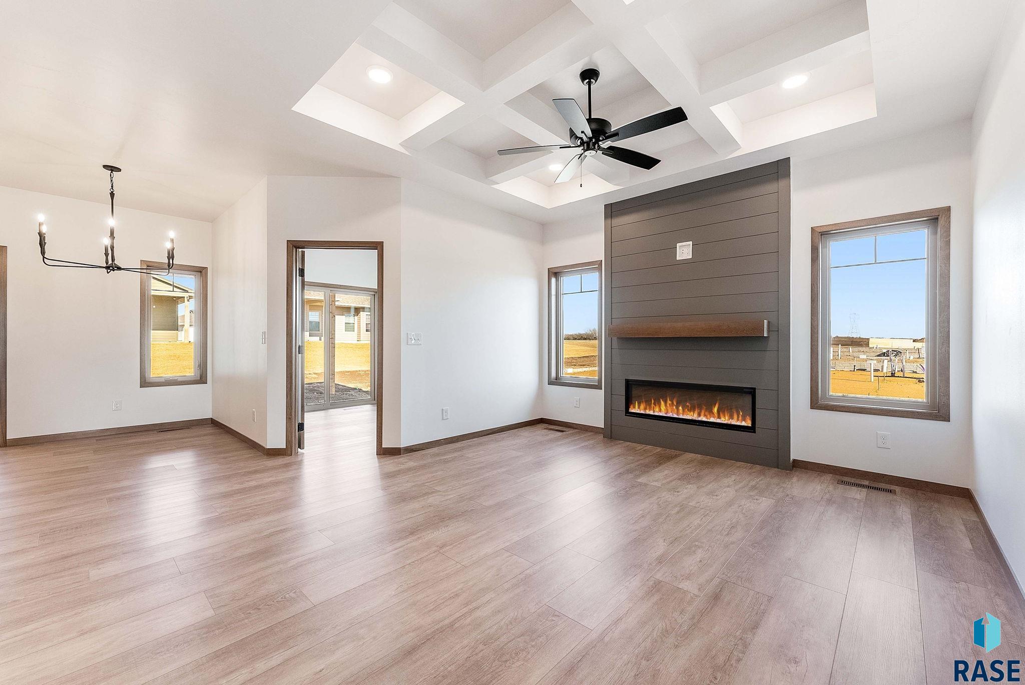 2308 E Brek St Street, Brandon, South Dakota image 10