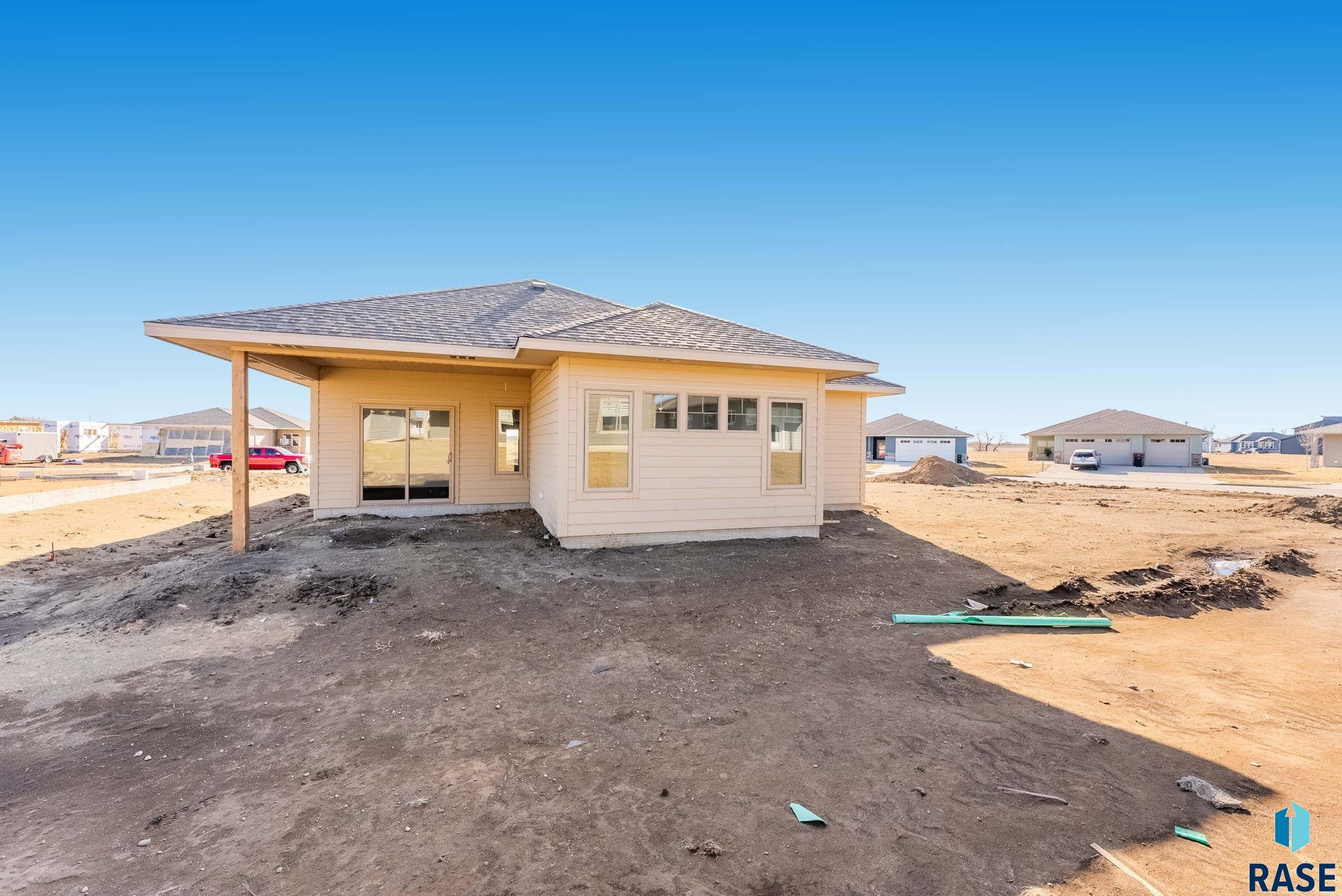 2308 E Brek St Street, Brandon, South Dakota image 26